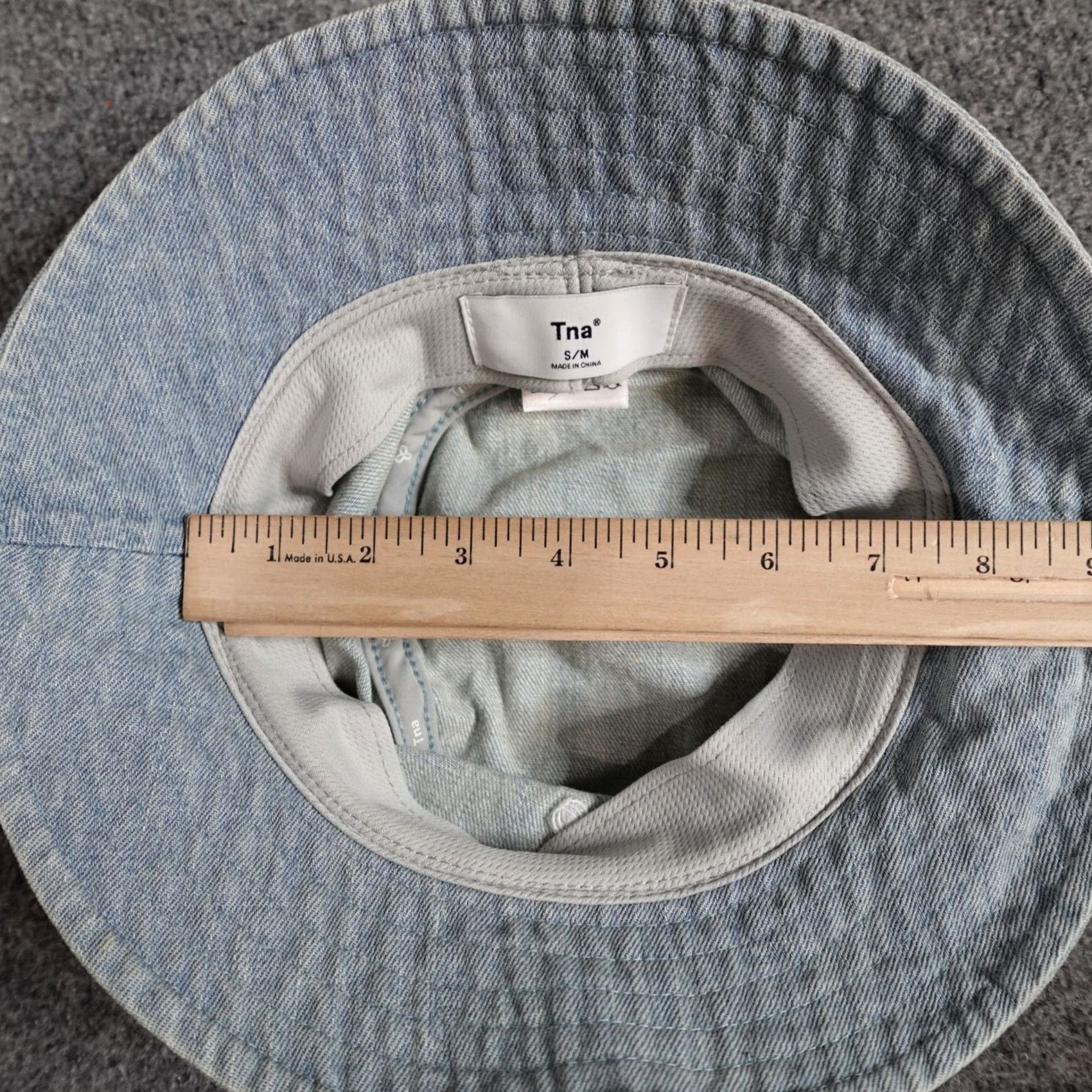 TNA TNA Womens Bucket Hat Small Medium Blue Denim Embroidered Aritzia Size ONE SIZE - 7 Thumbnail