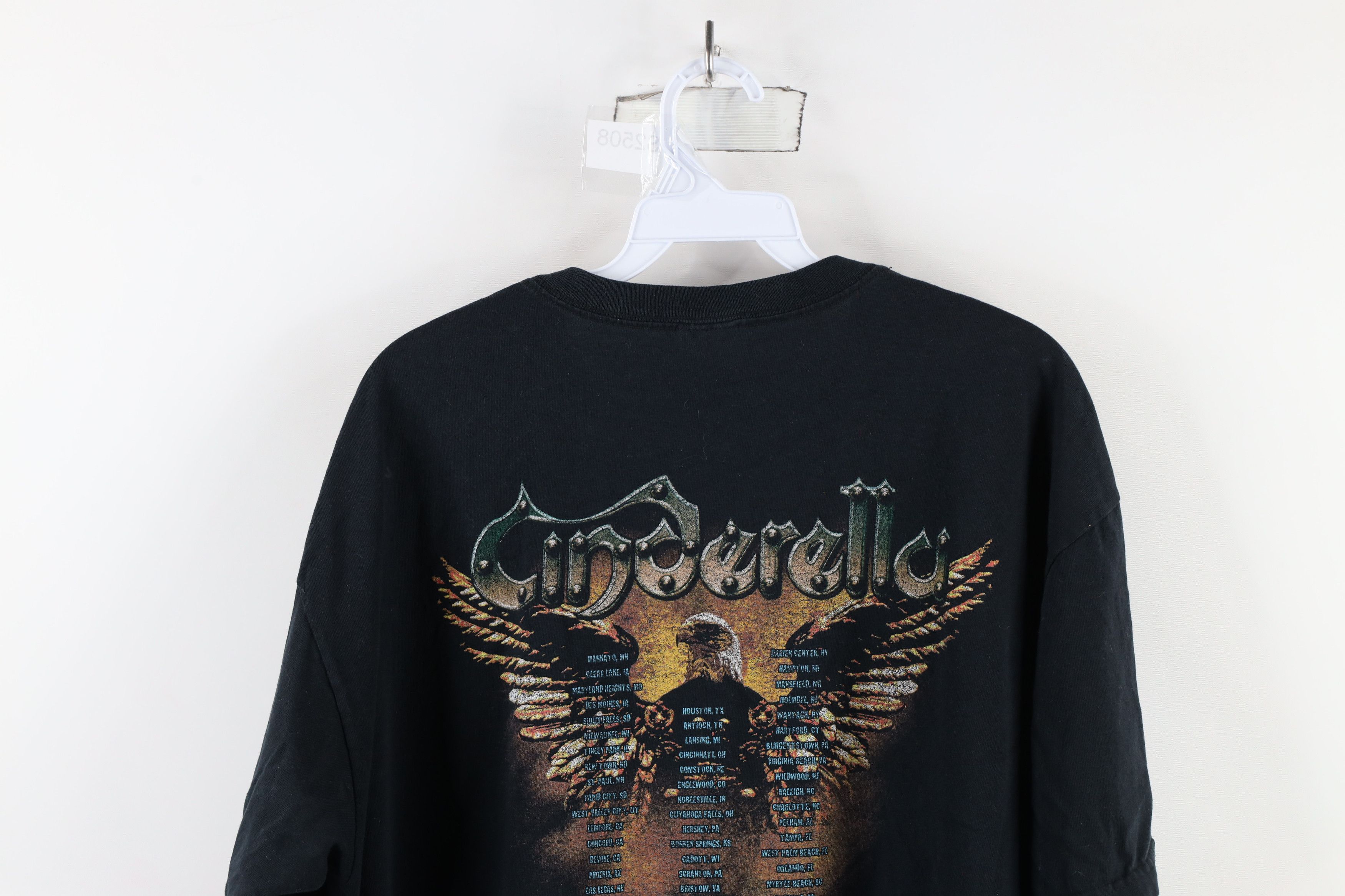 Vintage Vintage Y2K 2006 Tour Cinderella Band Short Sleeve T-Shirt Size US XL / EU 56 / 4 - 12 Thumbnail