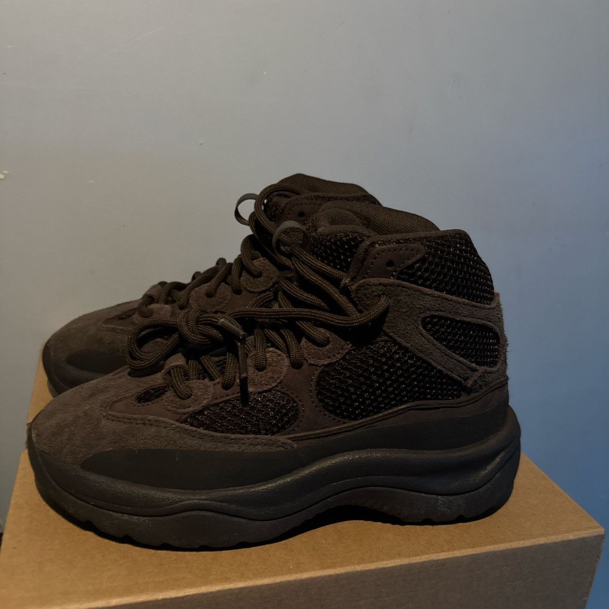 Yeezy Adidas Yeezy Boots Size US 5 / EU 37 - 1 Thumbnail