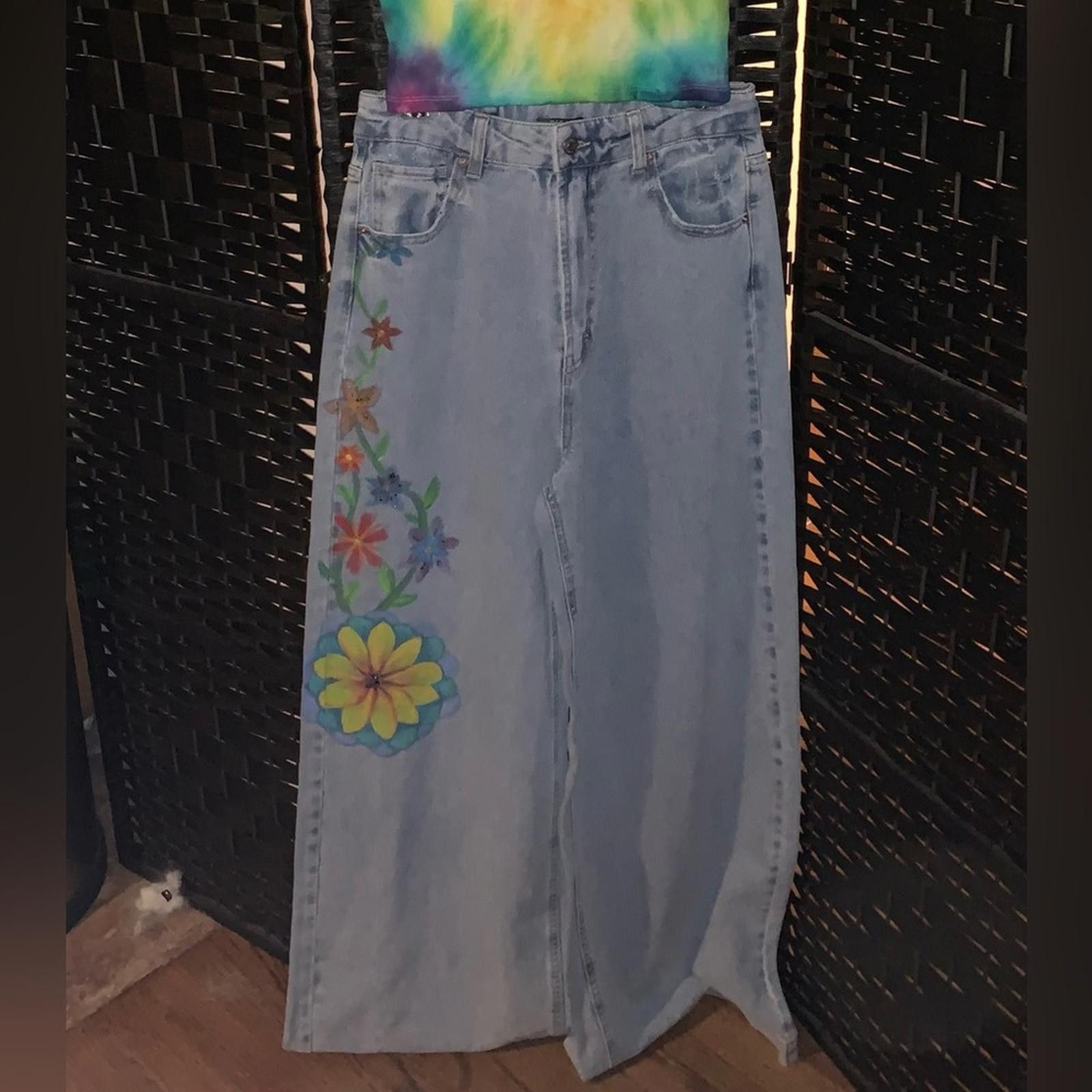 Designer Wild Fable Super High-Rise Wide Leg Jeans - Size 6 Size 28" / US 6 / IT 42 - 1 Thumbnail
