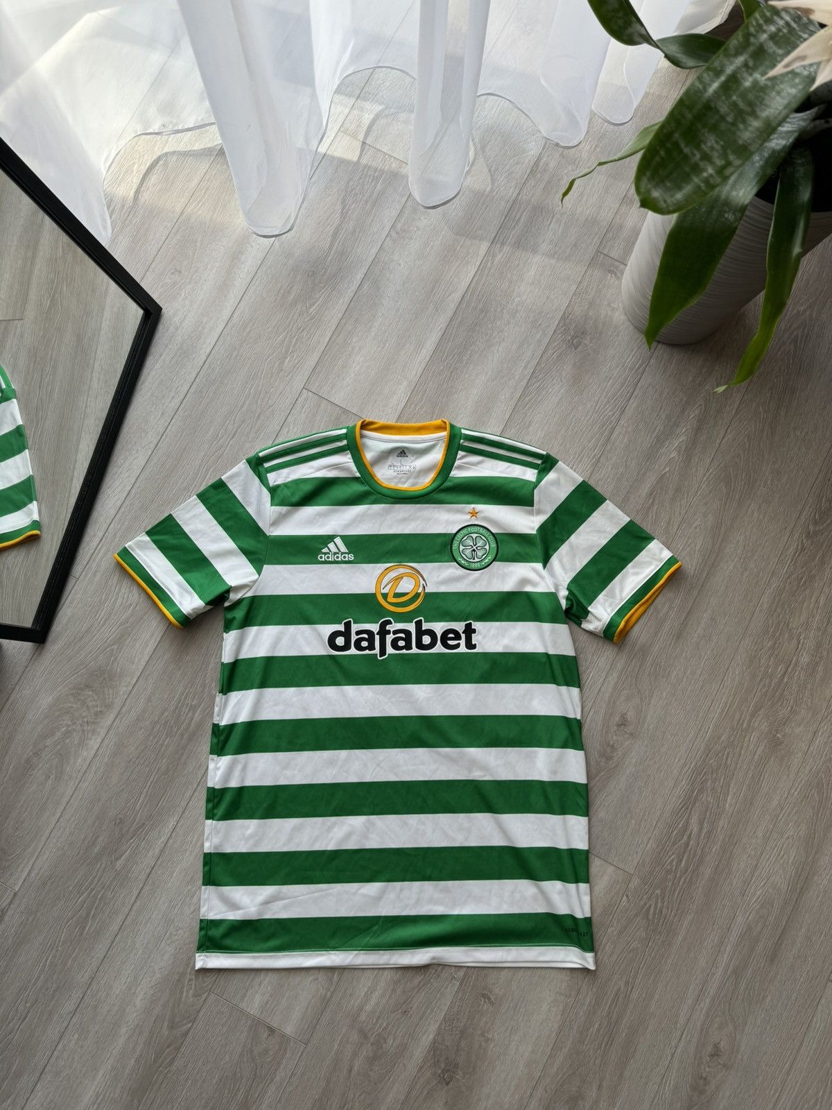 Adidas Callum Celtic Adidas 2020/2021 Y2k Blokecore Football Shirt Size US L / EU 52-54 / 3 - 2 Thumbnail