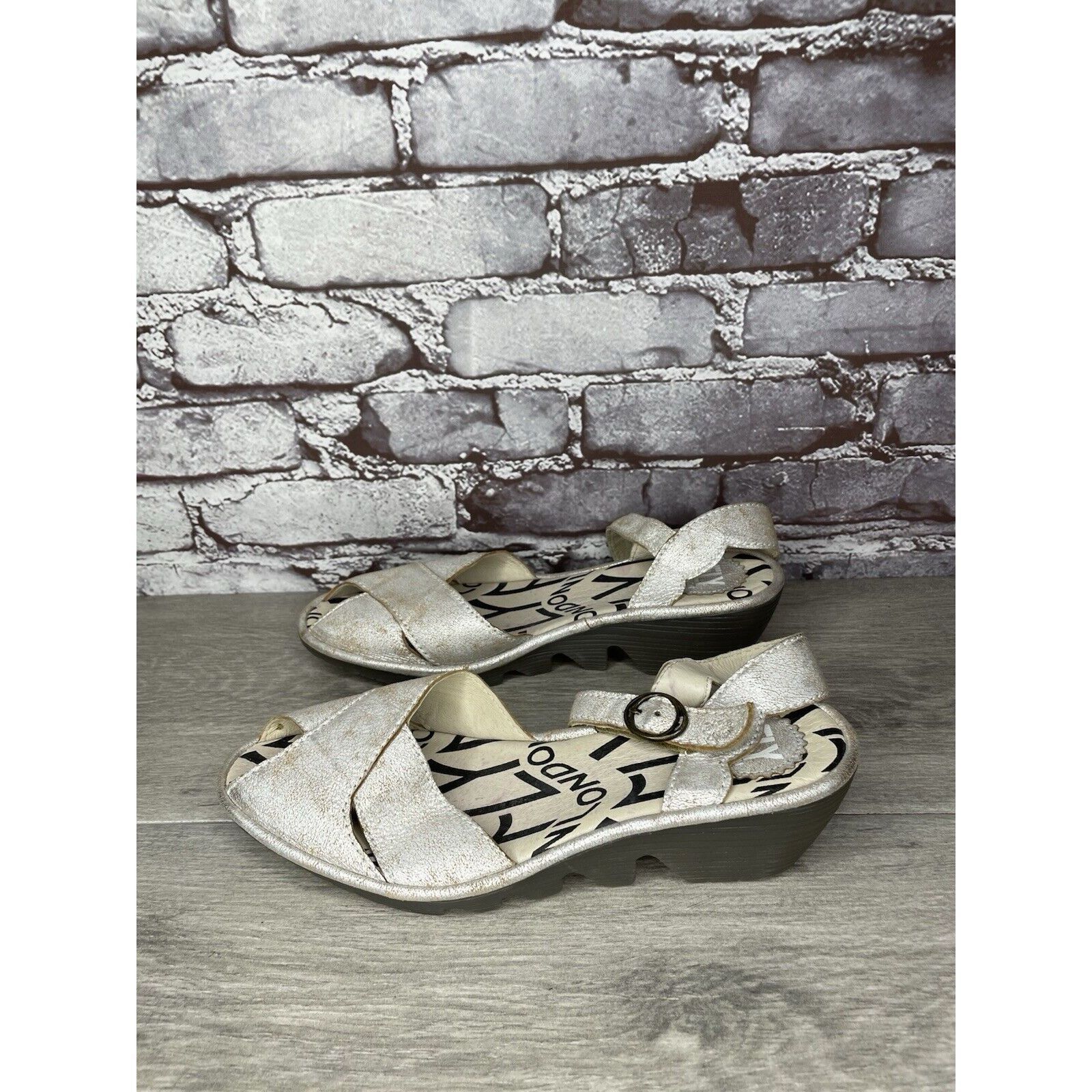 Fly London FLY London Pero Silver Metallic Crackled Peep Toe Wedge Sand Size US 9.5 / IT 39.5 - 17 Thumbnail