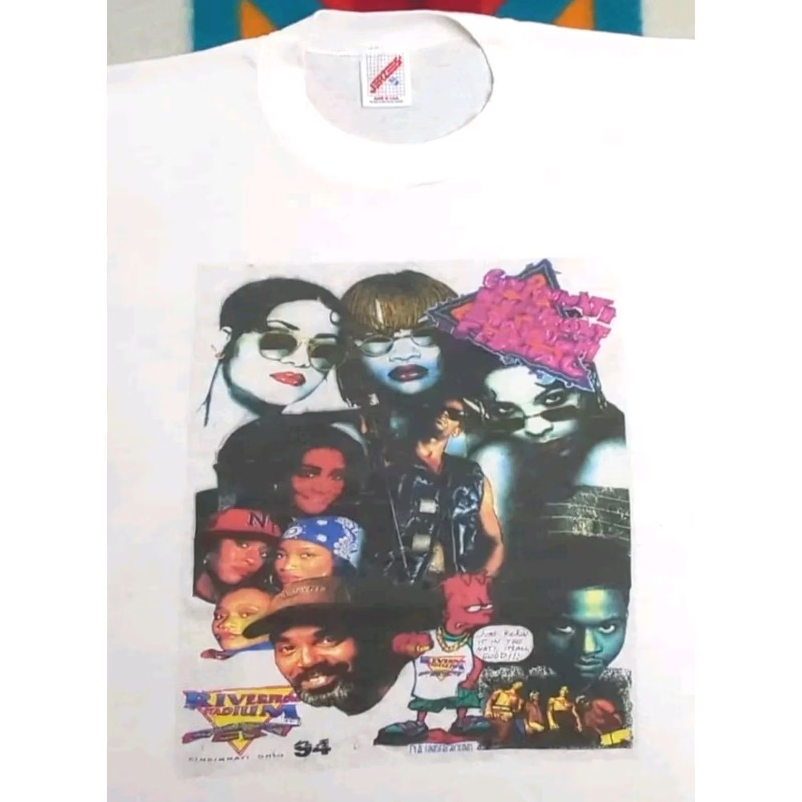 Jerzees VINTAGE Salt & Pepa R. Kelly 1994 USA Cincinnati Single Stitch XL Tee Shirt JERZEES Rap Mens Size US XL / EU 56 / 4 - 2 Thumbnail