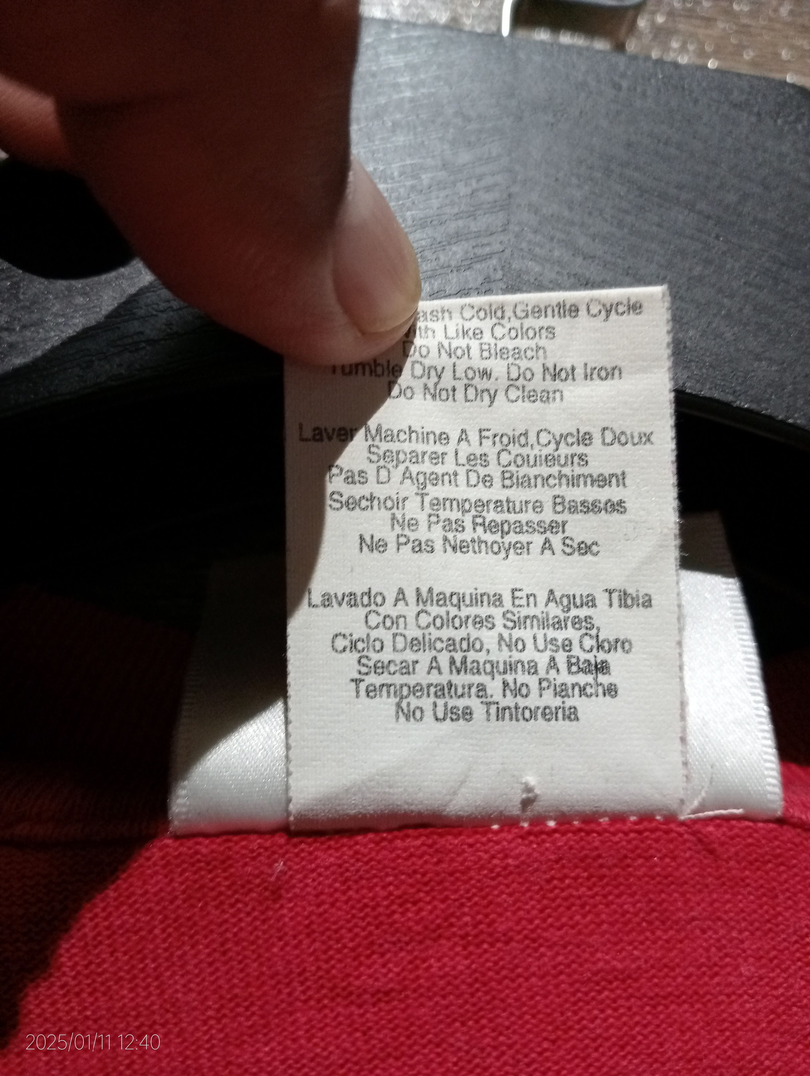 DKNY Vintage '90s DKNY Tee Made in USA Very Rare Size US XL / EU 56 / 4 - 3 Thumbnail