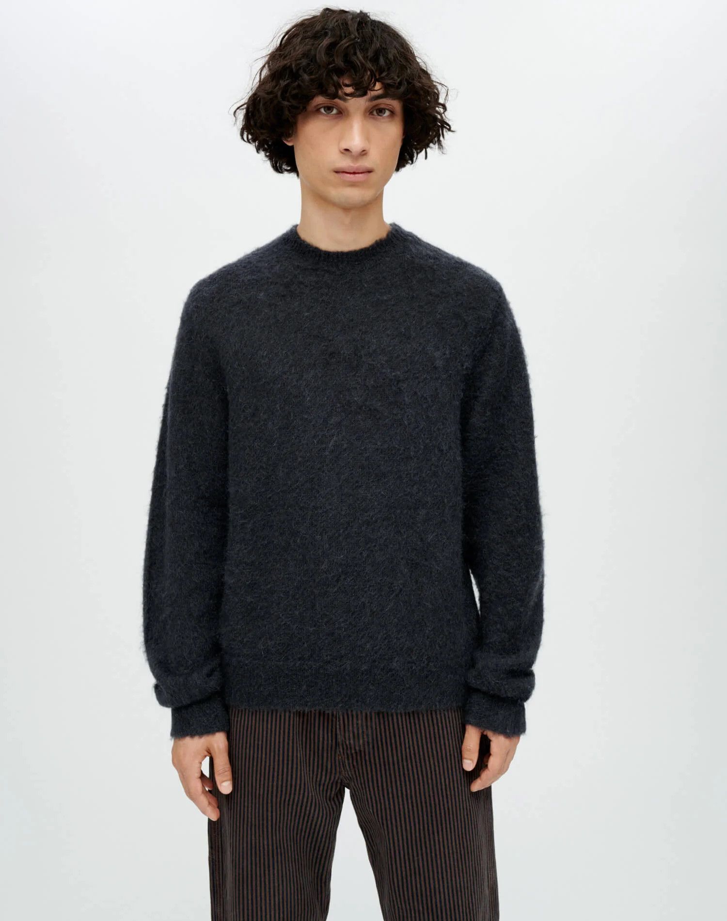 image of Redone Classic Crew Sweater in Black, Men's (Size Large)