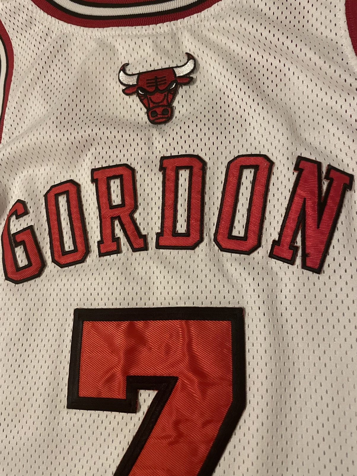 Champion NBA Chicago Bulls Gordon jersey Champion jordan pippen kukoc Size US M / EU 48-50 / 2 - 8 Thumbnail