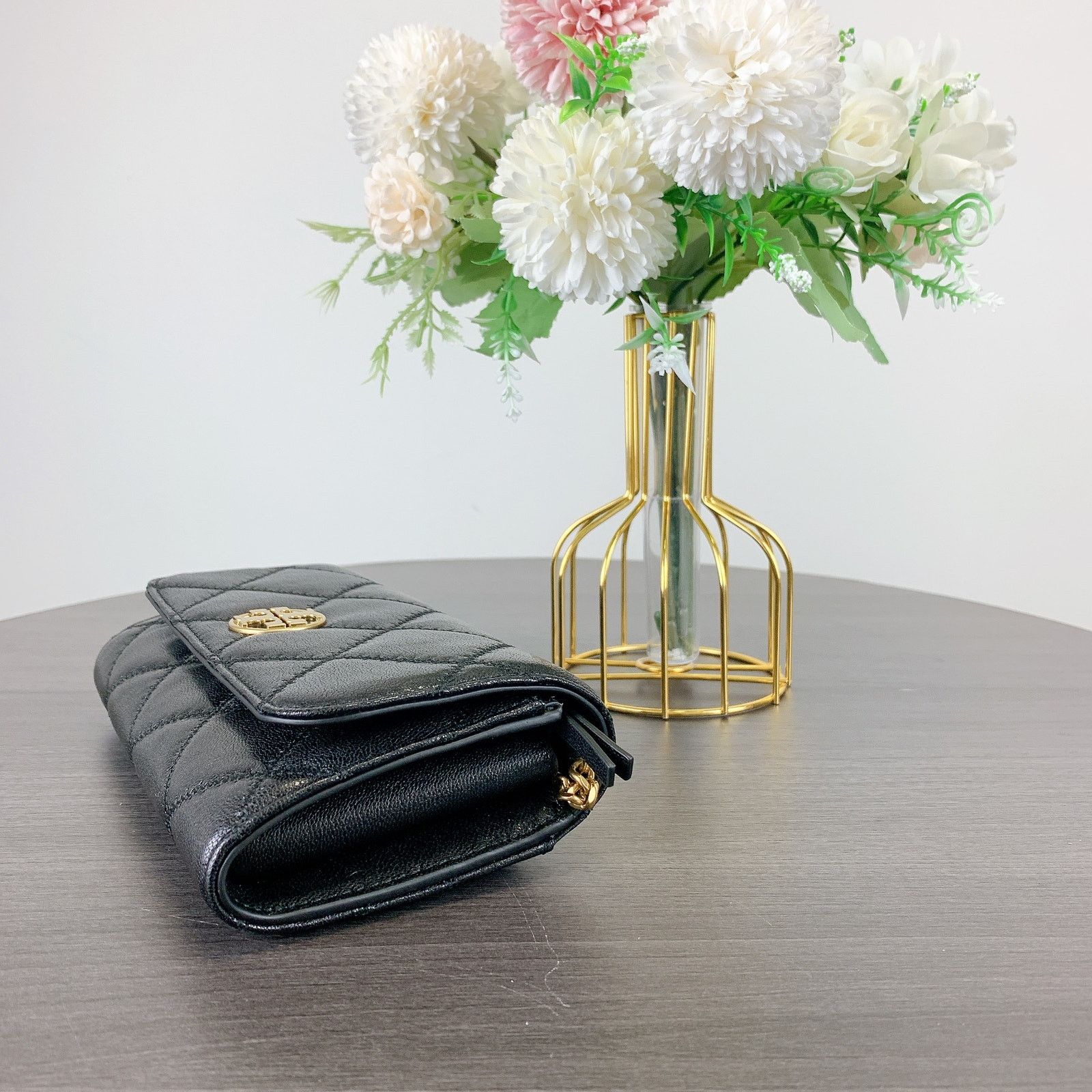Tory Burch Tory Burch 150076 WILLA Quilted Leather Chain Wallet BLACK Size ONE SIZE - 4 Thumbnail