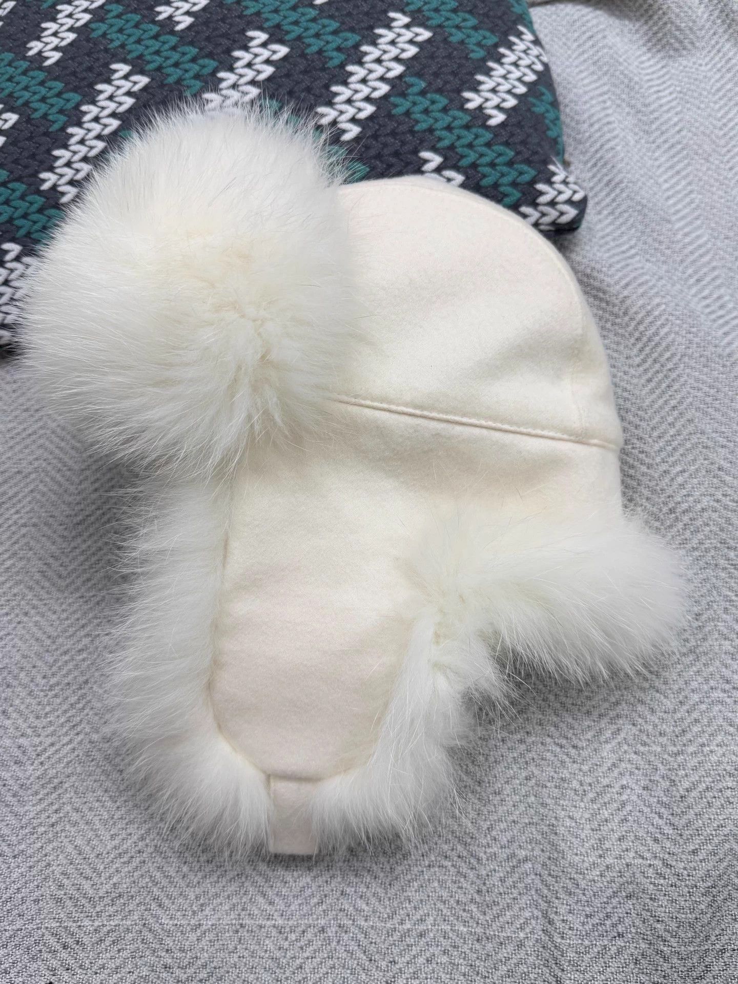 Loro Piana Loro Piana white cashmere fox fur trapper hat M Size ONE SIZE - 2 Thumbnail