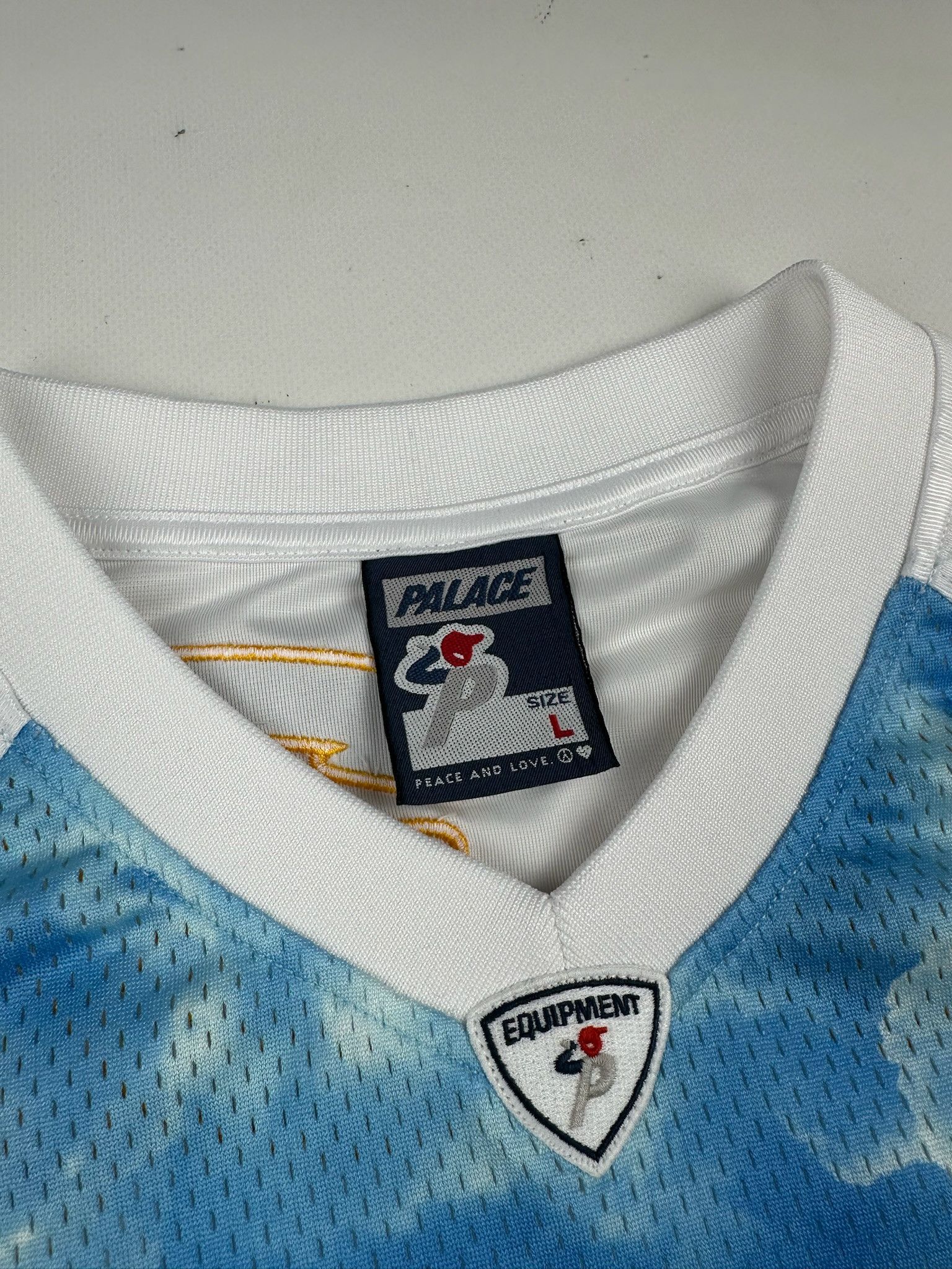 Palace Palace truth Jersey jesus christ tshirt Size US L / EU 52-54 / 3 - 6 Thumbnail
