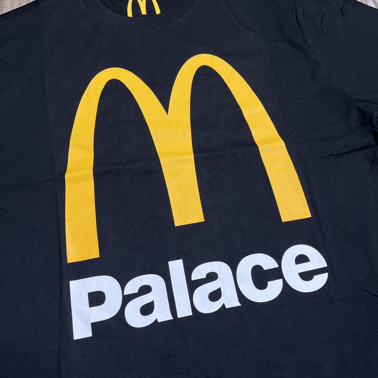 Palace palace X mcdonald’s tee Size US XL / EU 56 / 4 - 3 Thumbnail