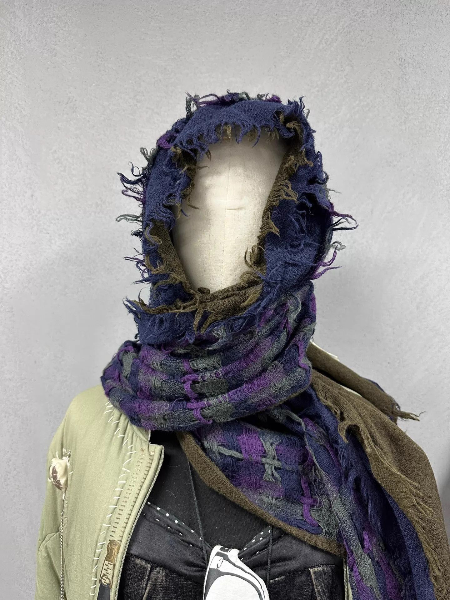 Yohji Yamamoto Yohji Yamamoto Y's 3L Dstrd Frayed Scarf (M/N/B-Purple) Size ONE SIZE - 1 Thumbnail