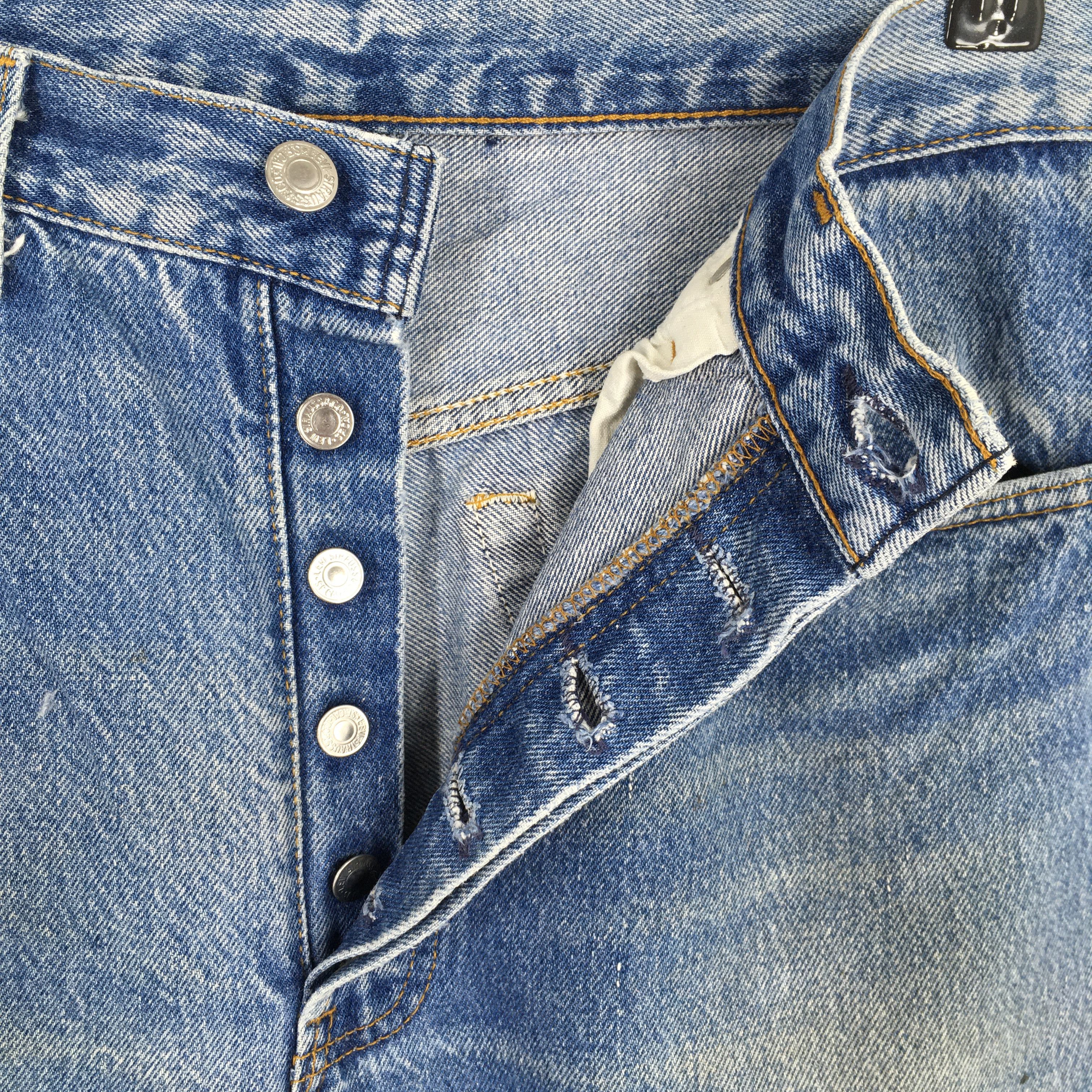 Levi's Size 30x28 Vintage 90s Levi's 501 Faded Blue Jeans S2018 Size US 30 / EU 46 - 6 Thumbnail