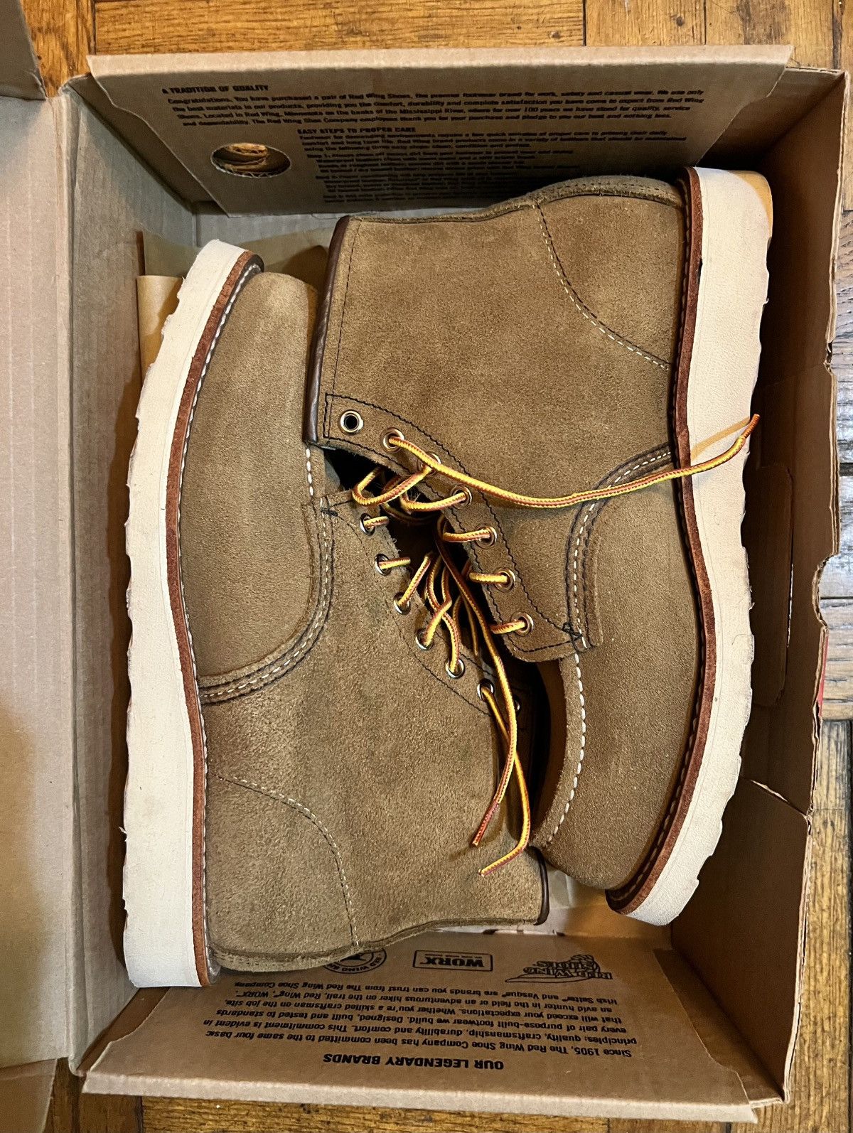 Red Wing Red Wing Classic Moc Toe 8881 08881-0 Mens Boots Olive Size US 8 / EU 41 - 7 Thumbnail