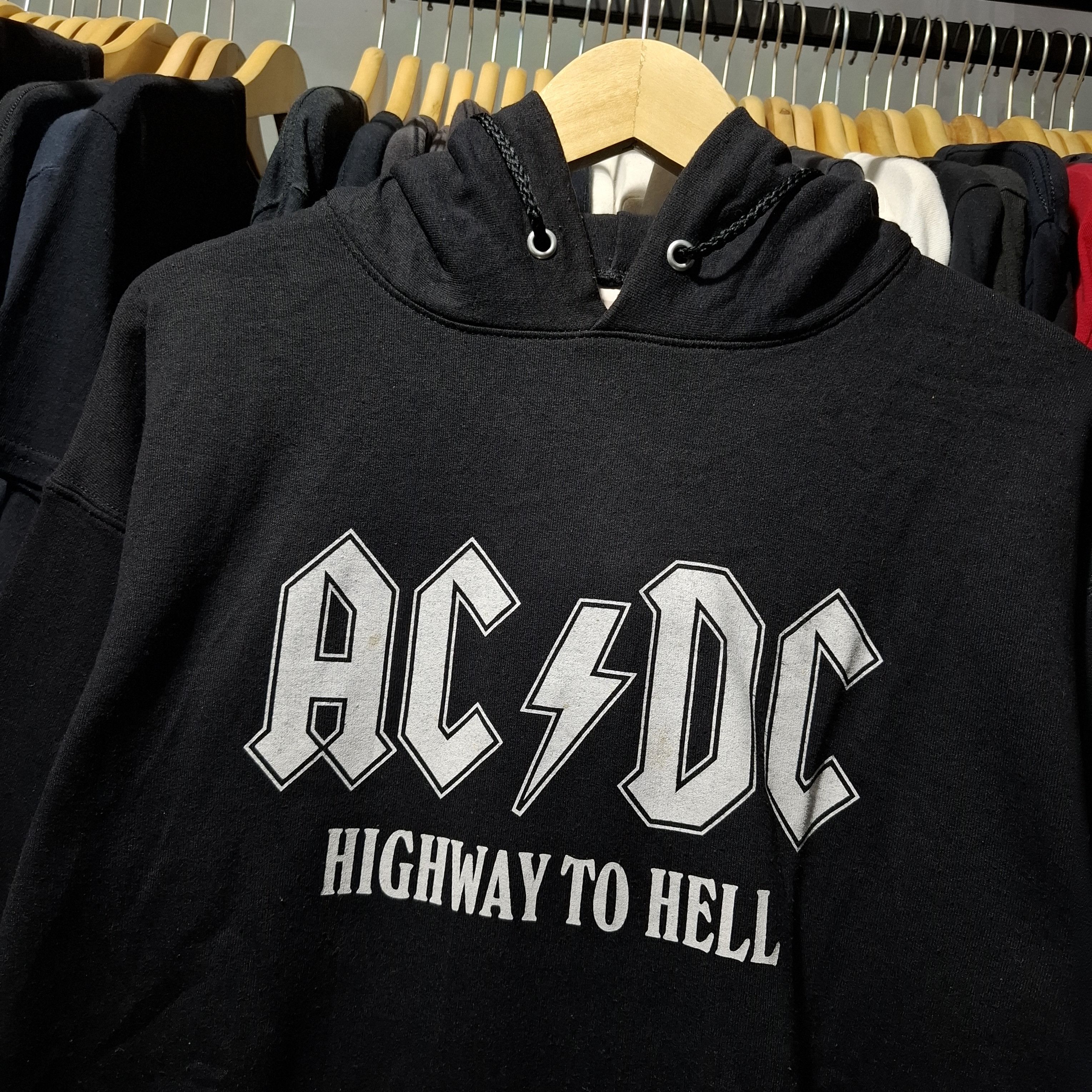 Band Tees Acdc band hoodie Size US M / EU 48-50 / 2 - 2 Thumbnail