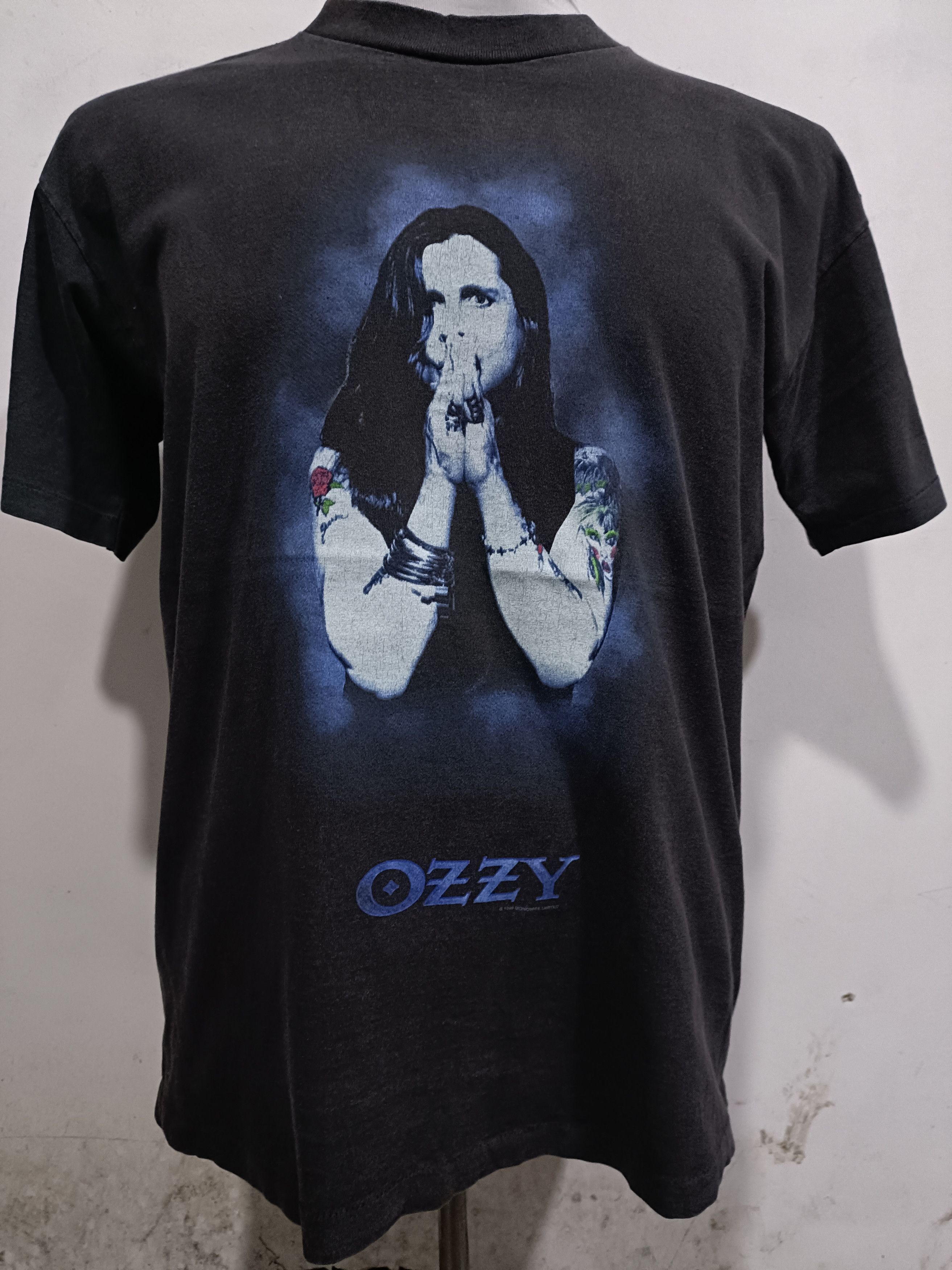 Vintage Vintage 1995 Ozzy Osbourne T Shirt Size US L / EU 52-54 / 3 - 1 Thumbnail