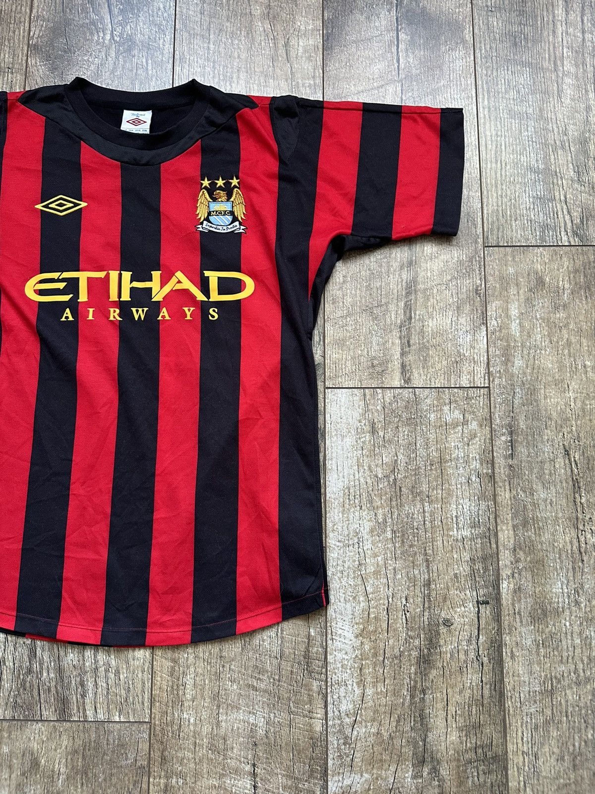 Umbro 2011/12 Umbro Manchester City FC Away Soccer Jersey/Shirt Size US S / EU 44-46 / 1 - 4 Thumbnail