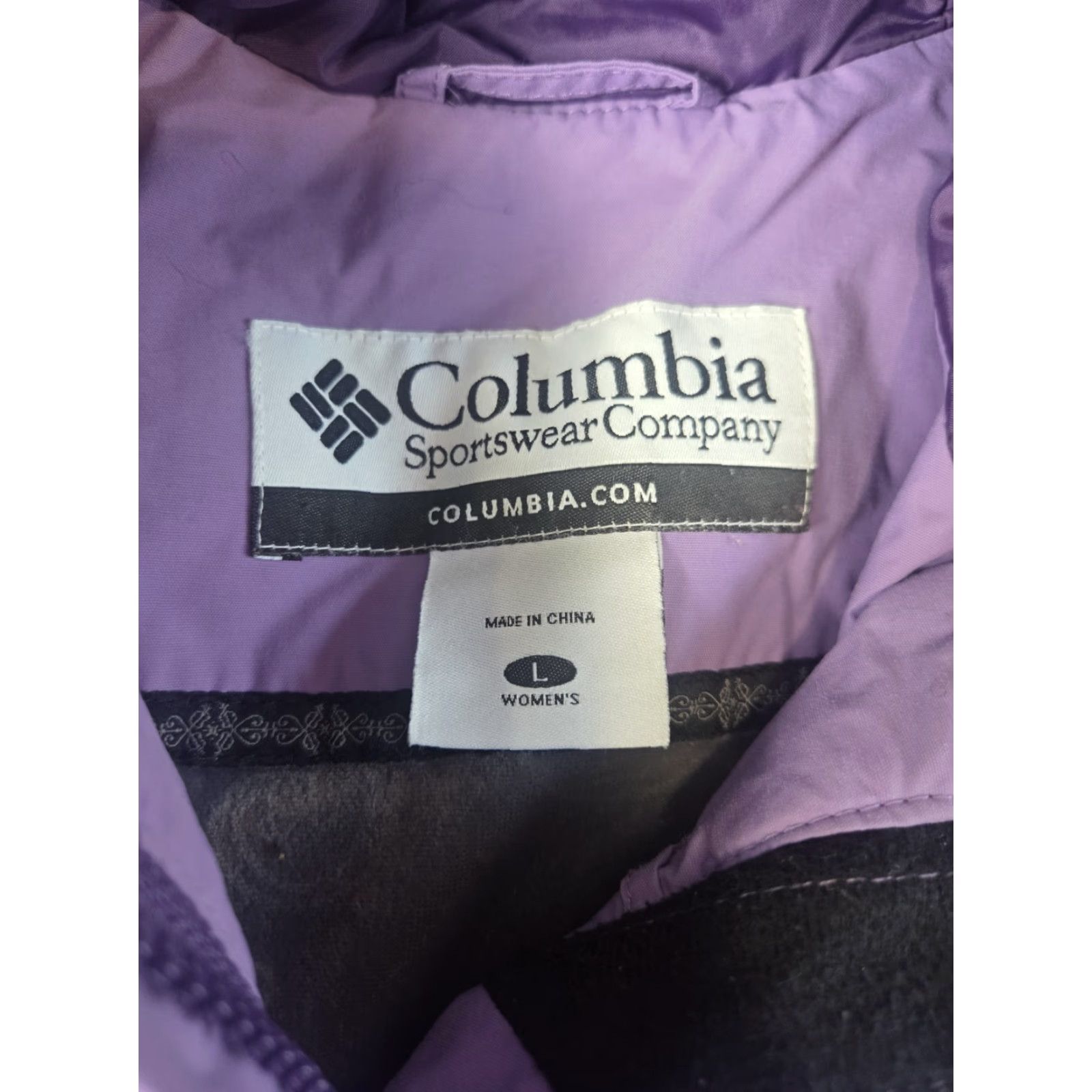 Vintage VINTAGE Columbia Women Jacket Full Zip With Attached hood Purple Waterproof Size L / US 10 / IT 46 - 2 Thumbnail