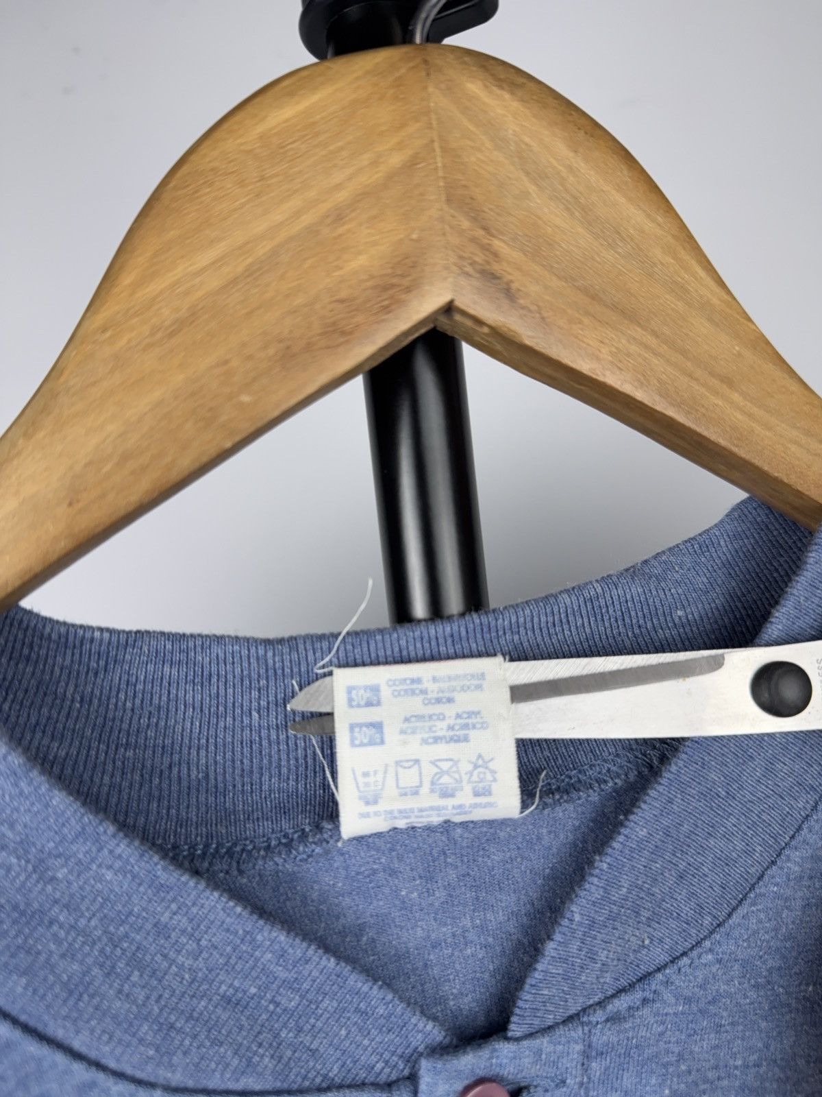 Champion 90s Vintage Champion USA Tape Sleeve Henley T-Shirt Blue Size US L / EU 52-54 / 3 - 9 Thumbnail