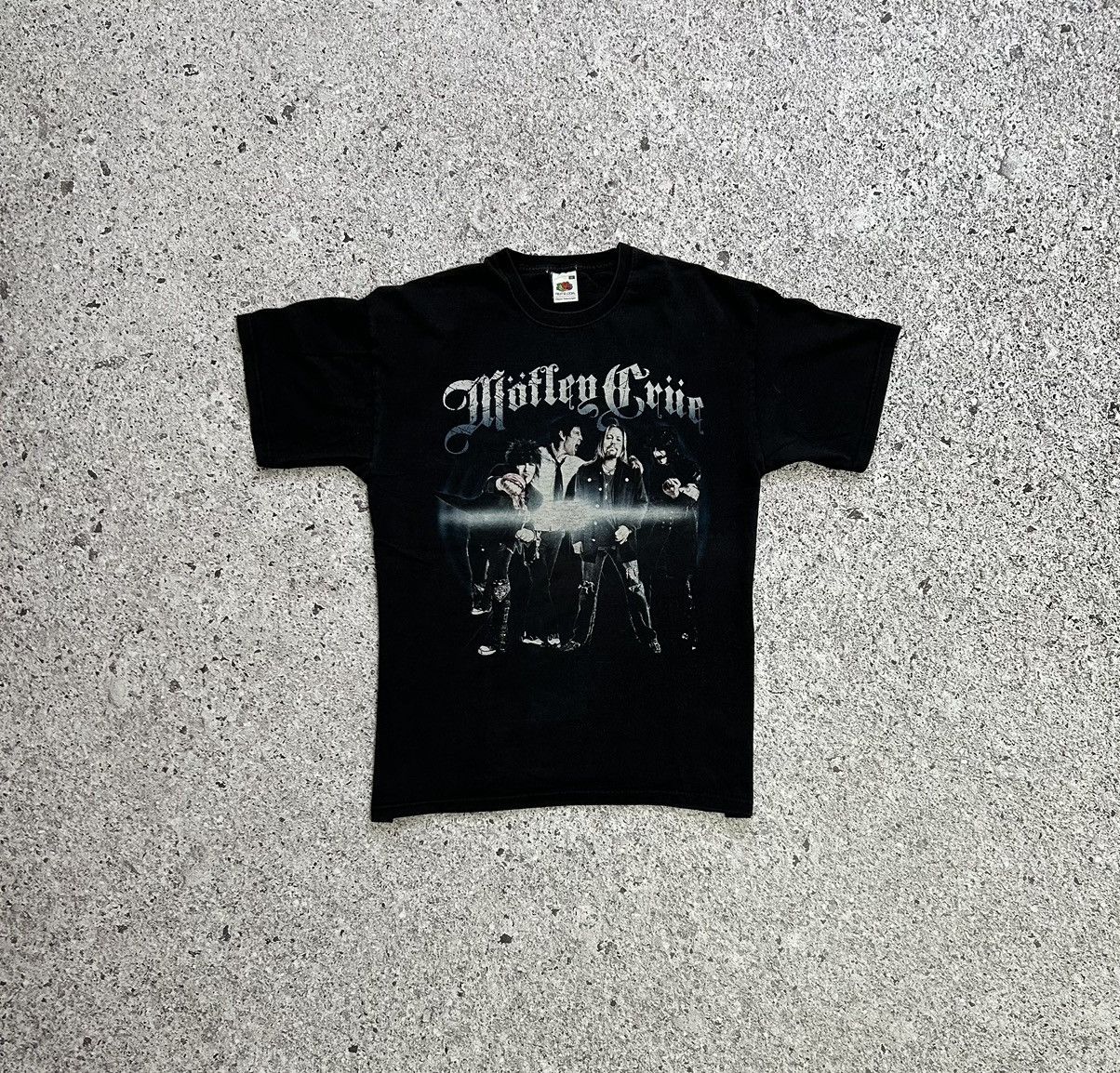 Band Tees × Vintage Vintage Motley Crue Europe Rock Band Promo Tour 2012 T-Shirt Size US M / EU 48-50 / 2 - 3 Thumbnail