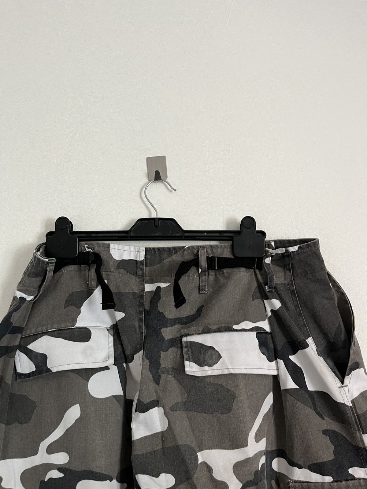 Japanese Brand Fostex Camo Shorts similar worm by Playboy carti Kanye west Size US 34 / EU 50 - 4 Thumbnail