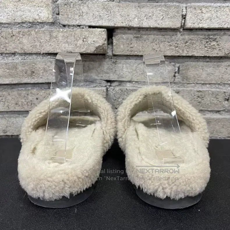 Louis Vuitton Louis Vuitton Pink presbyopic teddy slippers Size US 6 / EU 39 - 3 Thumbnail