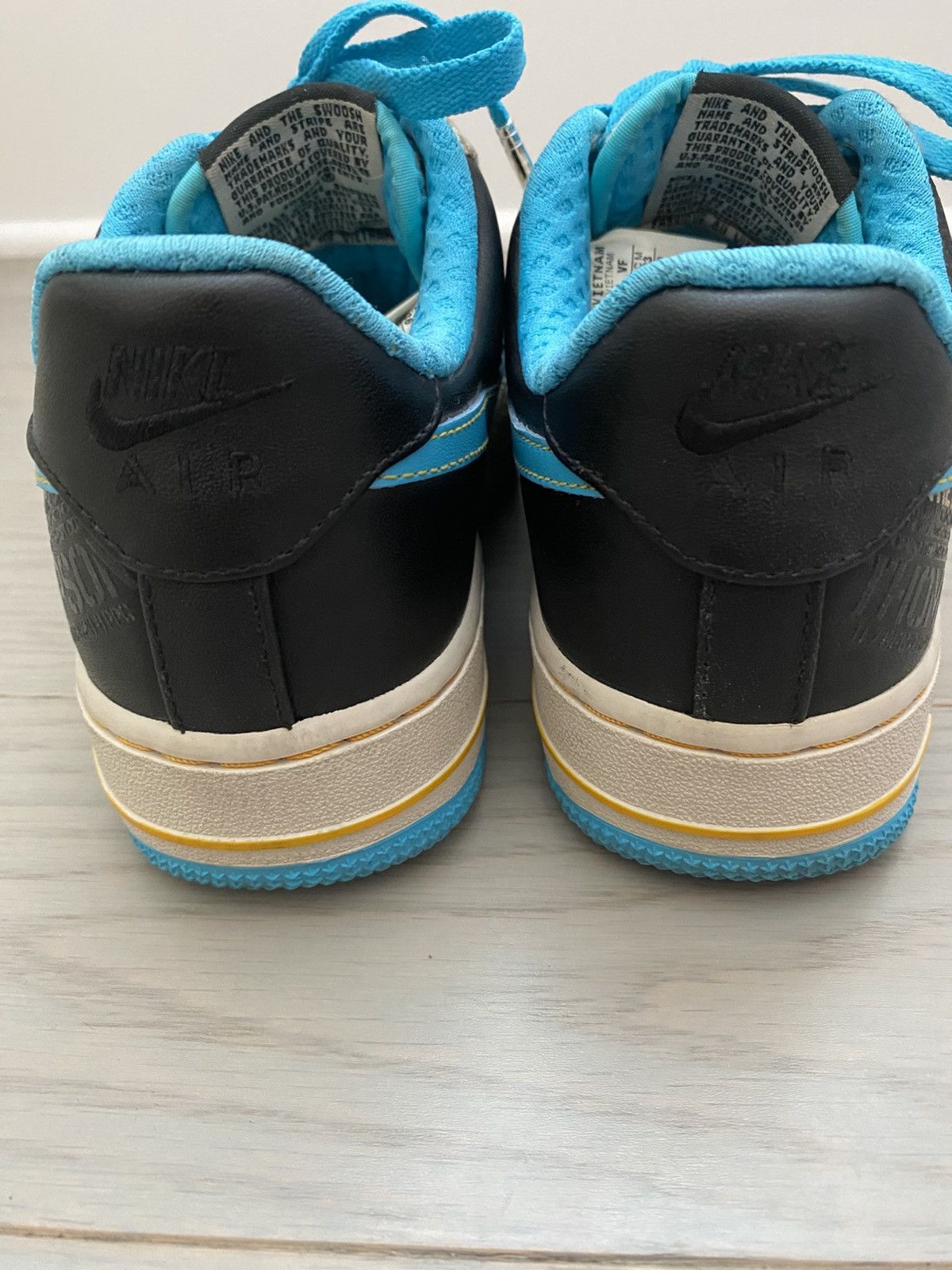 Nike Women’s 2007 Nike Air Force 1 Premium Thompson Original Six Size US 4 / IT 34 - 5 Thumbnail