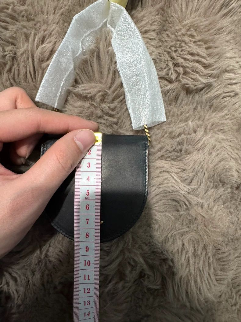 Yves Saint Laurent saint laurent Mini chain bag 2501-Nextarrow Size ONE SIZE - 7 Thumbnail