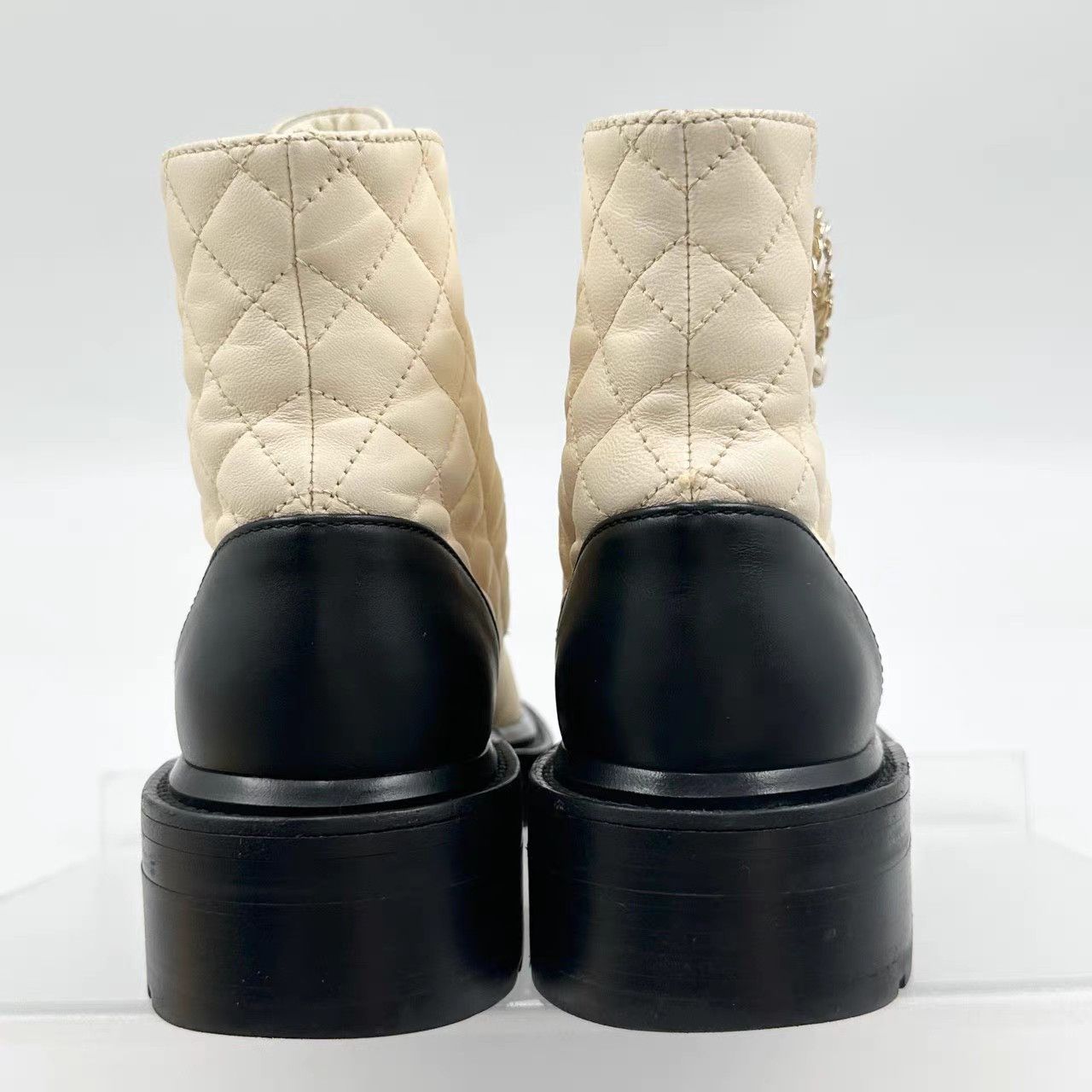 Chanel Chanel Quilted CC Logo Black & White Combat Boots K12 Size US 5 / IT 35 - 5 Thumbnail