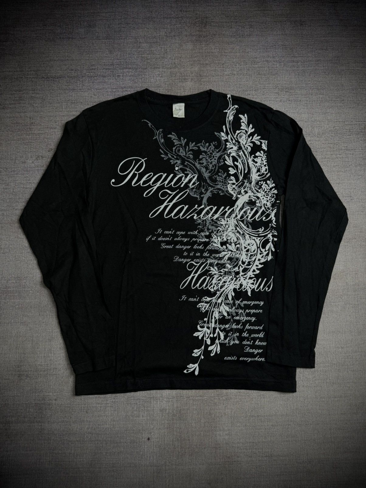 FREE BEAT IFSIX STYLE LONG SLEEVE