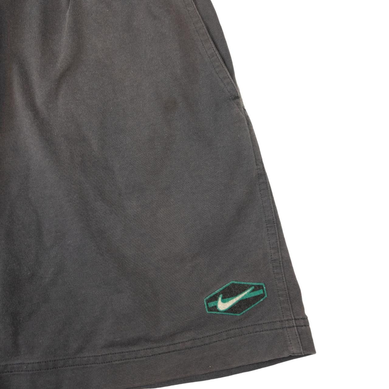 Nike Vintage Nike Hex Shorts Size S Size US 28 / EU 44 - 4 Thumbnail