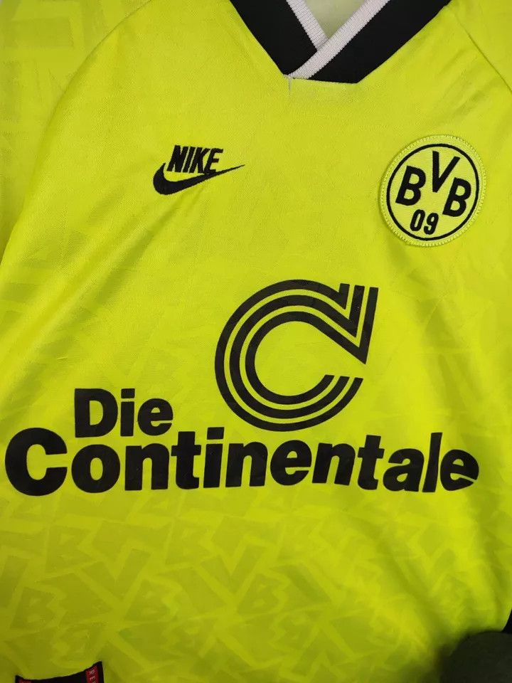 Nike 1995-96 Borussia Dortmund Home #10 Moller MEN S FOOTBALL Size US S / EU 44-46 / 1 - 11 Thumbnail