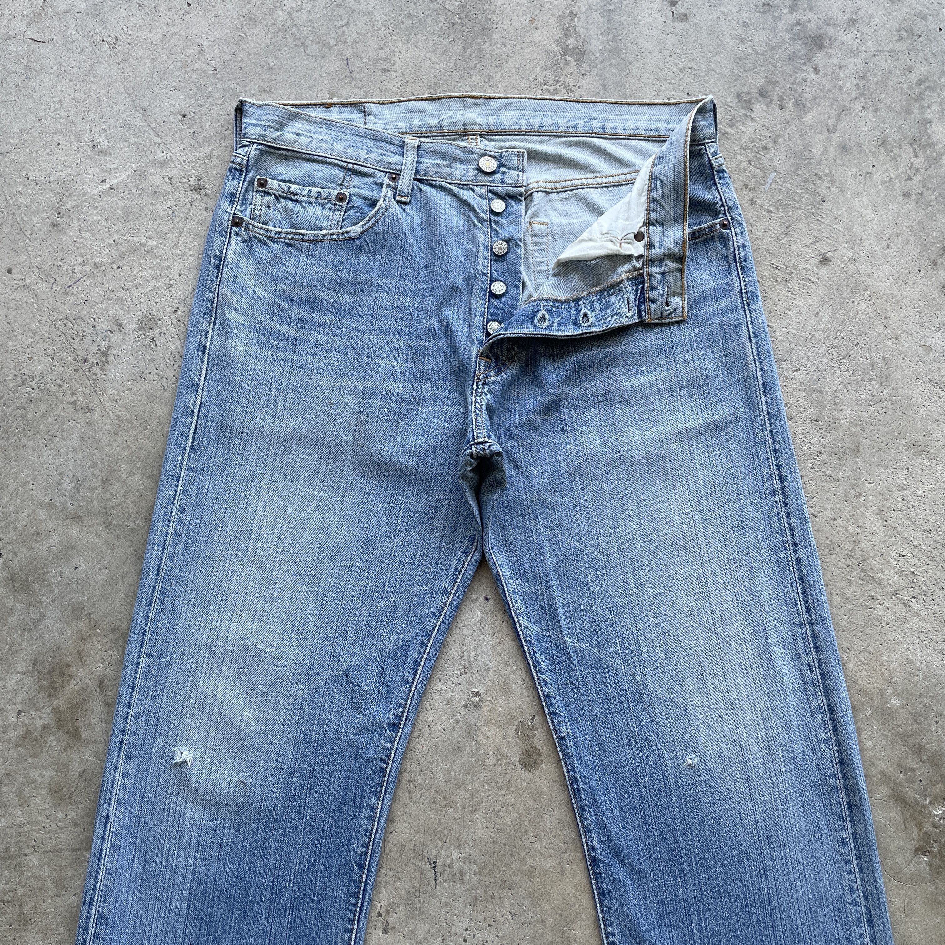 Levi's Vintage Levi’s 501 Lightwashed Denim Faded Jeans Pants W34 Size US 34 / EU 50 - 4 Thumbnail