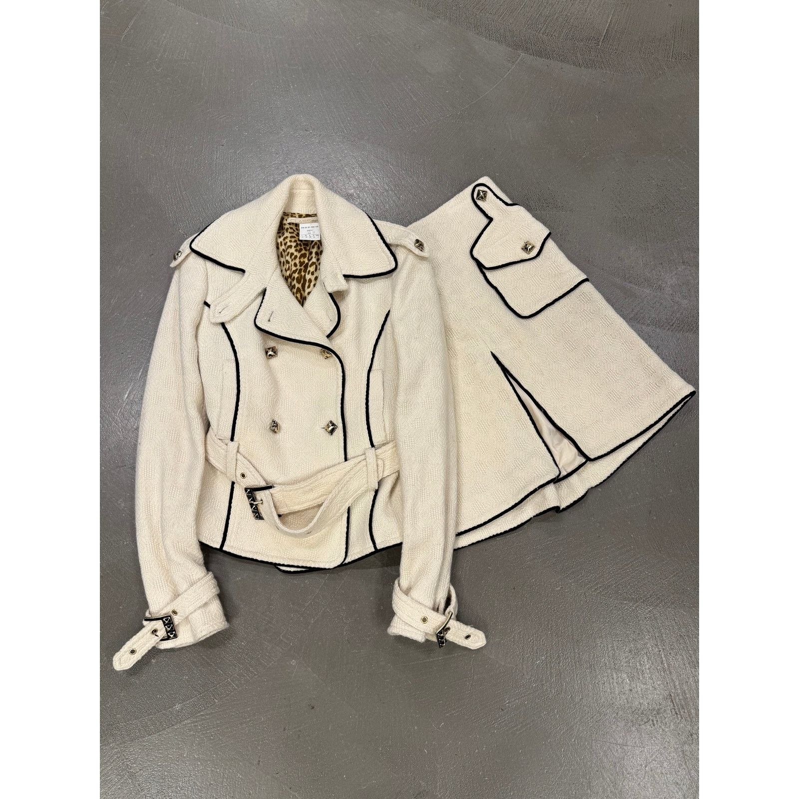 Roberto Cavalli 2000s Roberto Cavalli tweed set jacket & skirt Size M / US 6-8 / IT 42-44 - 2 Thumbnail