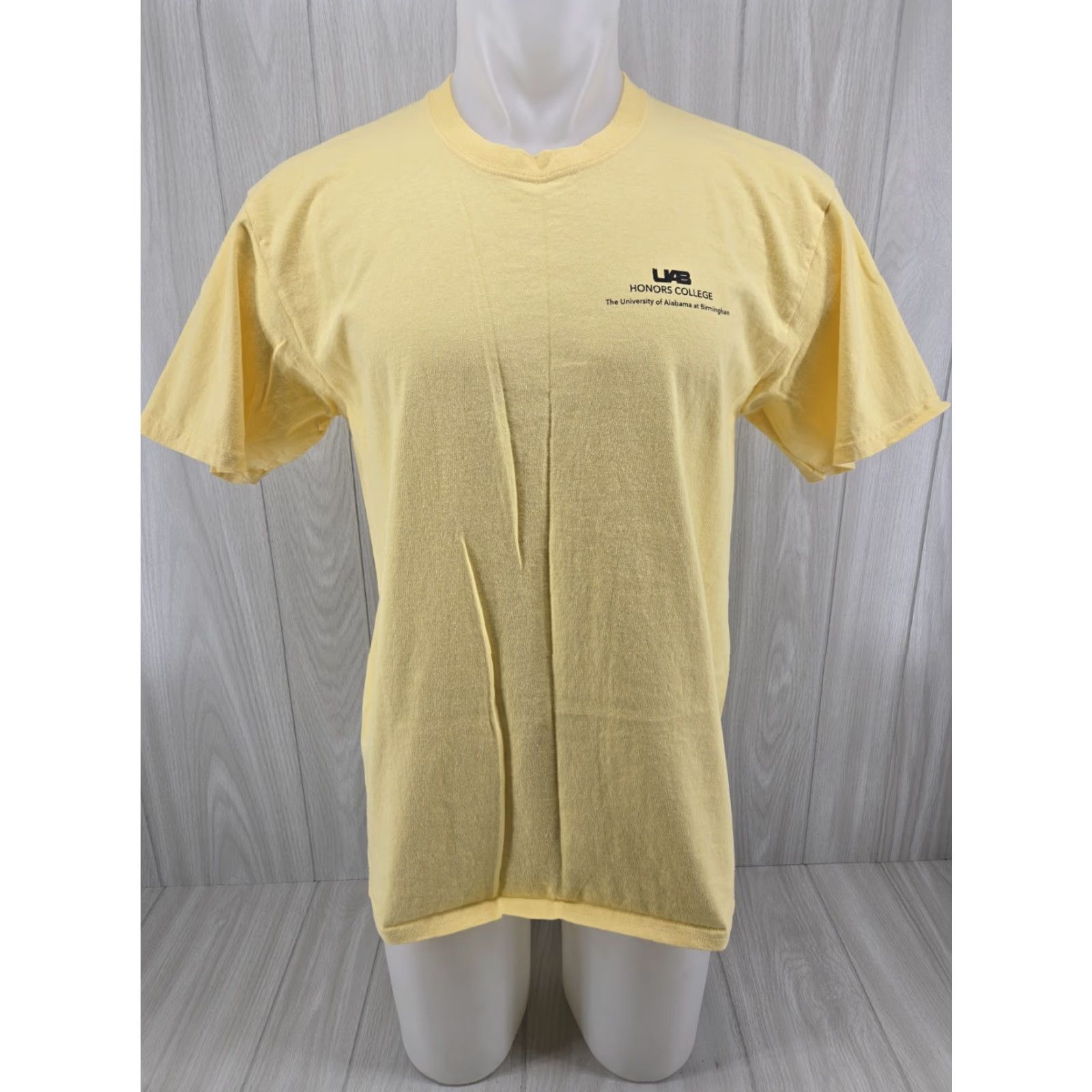 Port & Company UAB Blazers Honors College 2023 T Shirt Men Large Yellow Shirt Size US L / EU 52-54 / 3 - 2 Thumbnail