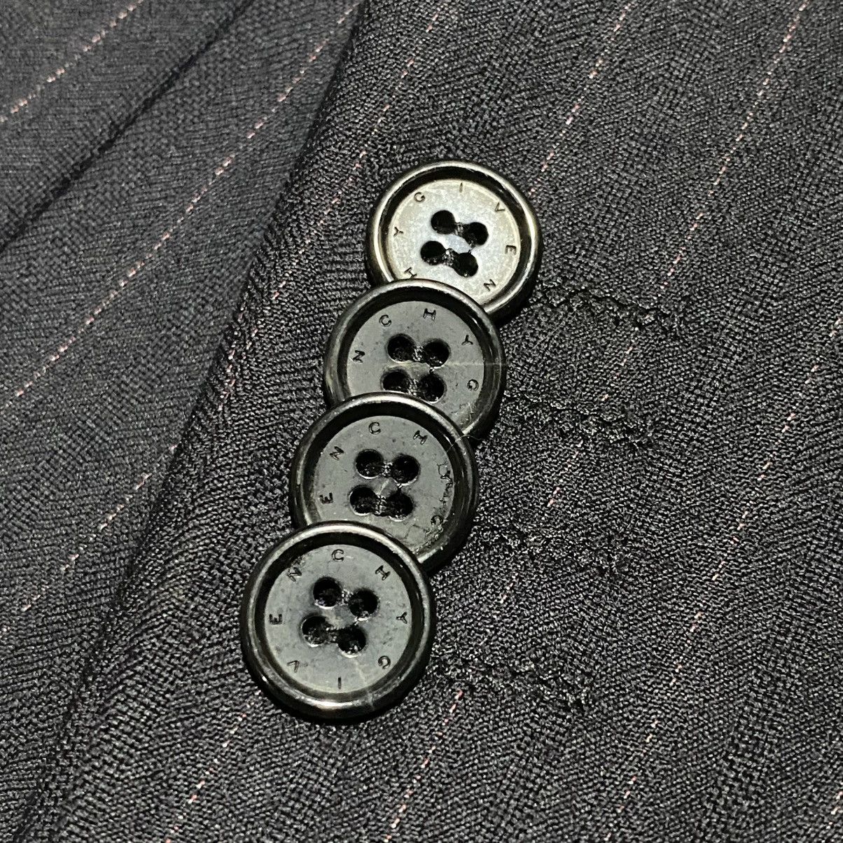 Givenchy Vintage Givenchy Pinstripe Blazer Size 40S - 3 Thumbnail
