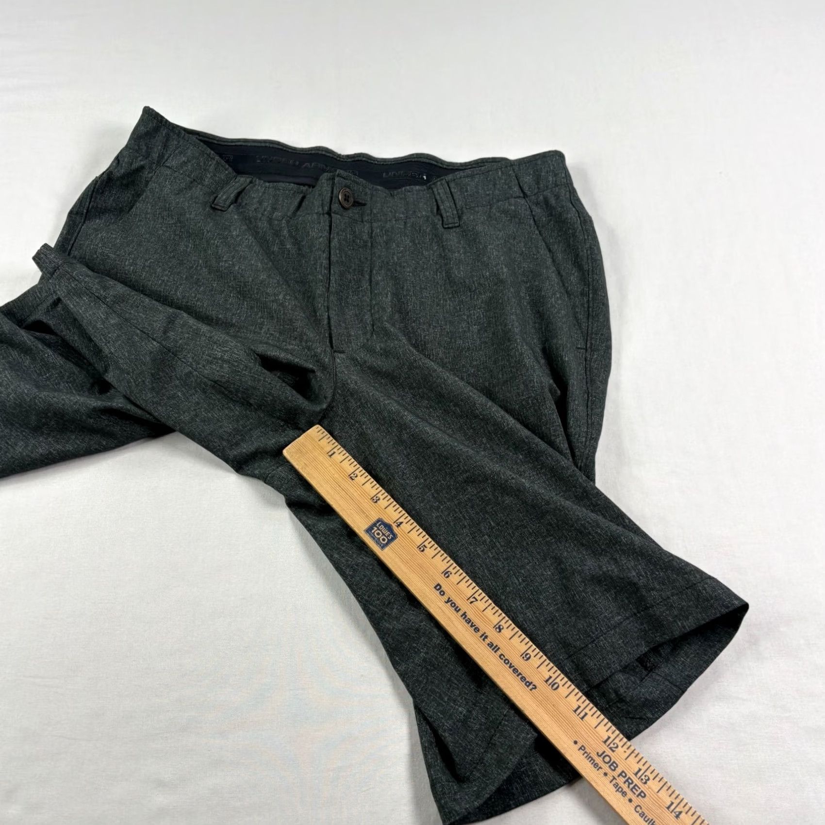 Under Armour Under Armour Shorts Mens Size 34 Gray Chino Stretch Performance Golf Showdown Regular Inseam 11 in Logo Size US 34 / EU 50 - 6 Thumbnail