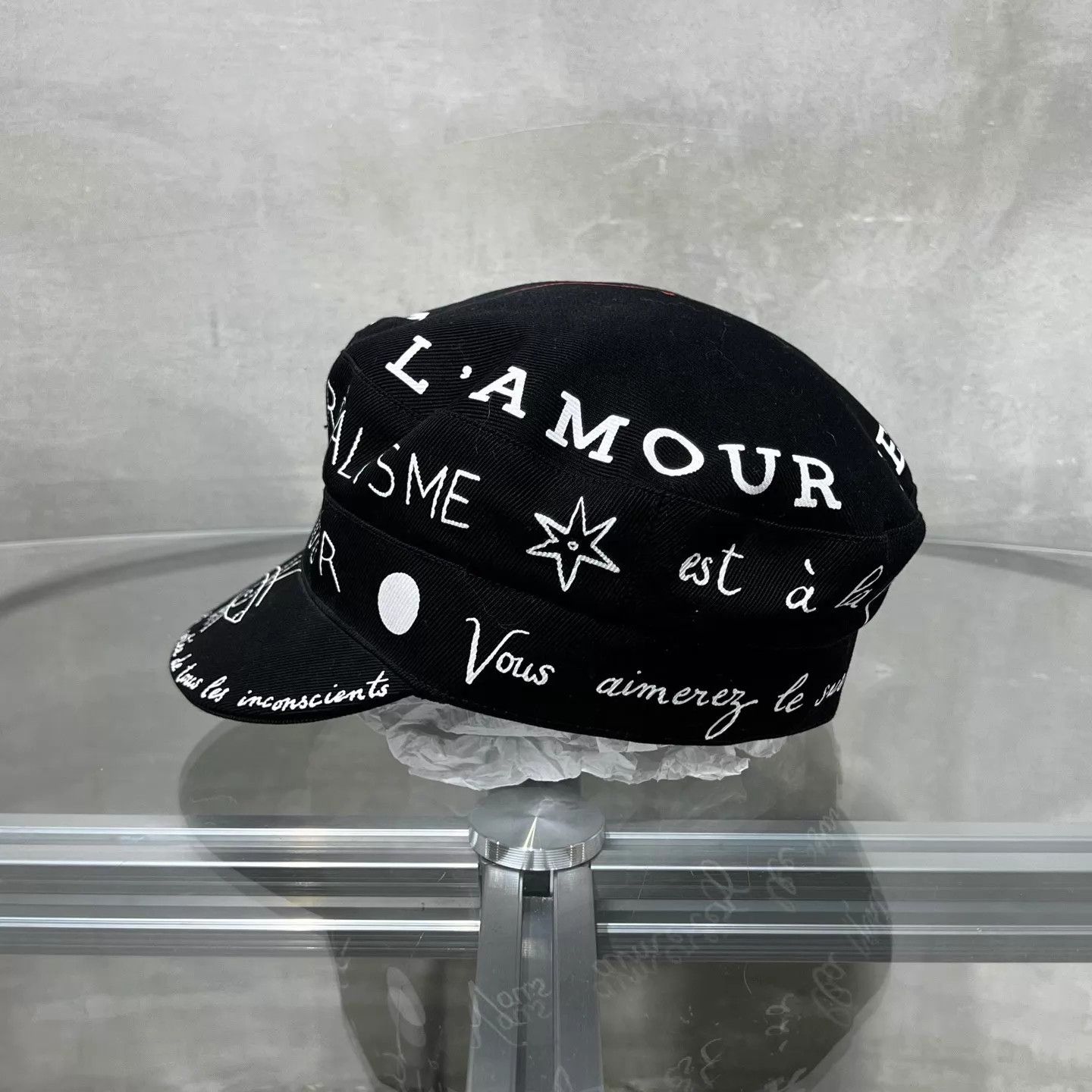 Dior DIOR Graffiti Runway Black Beret New Size ONE SIZE - 2 Thumbnail