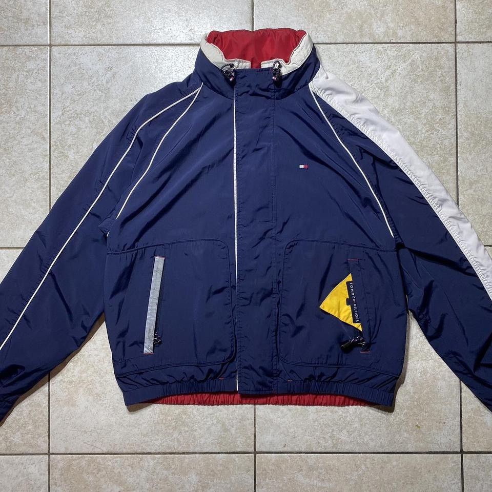 Tommy Hilfiger Vintage Reversible Tommy Hilfiger Windbreaker Size US L / EU 52-54 / 3 - 1 Thumbnail