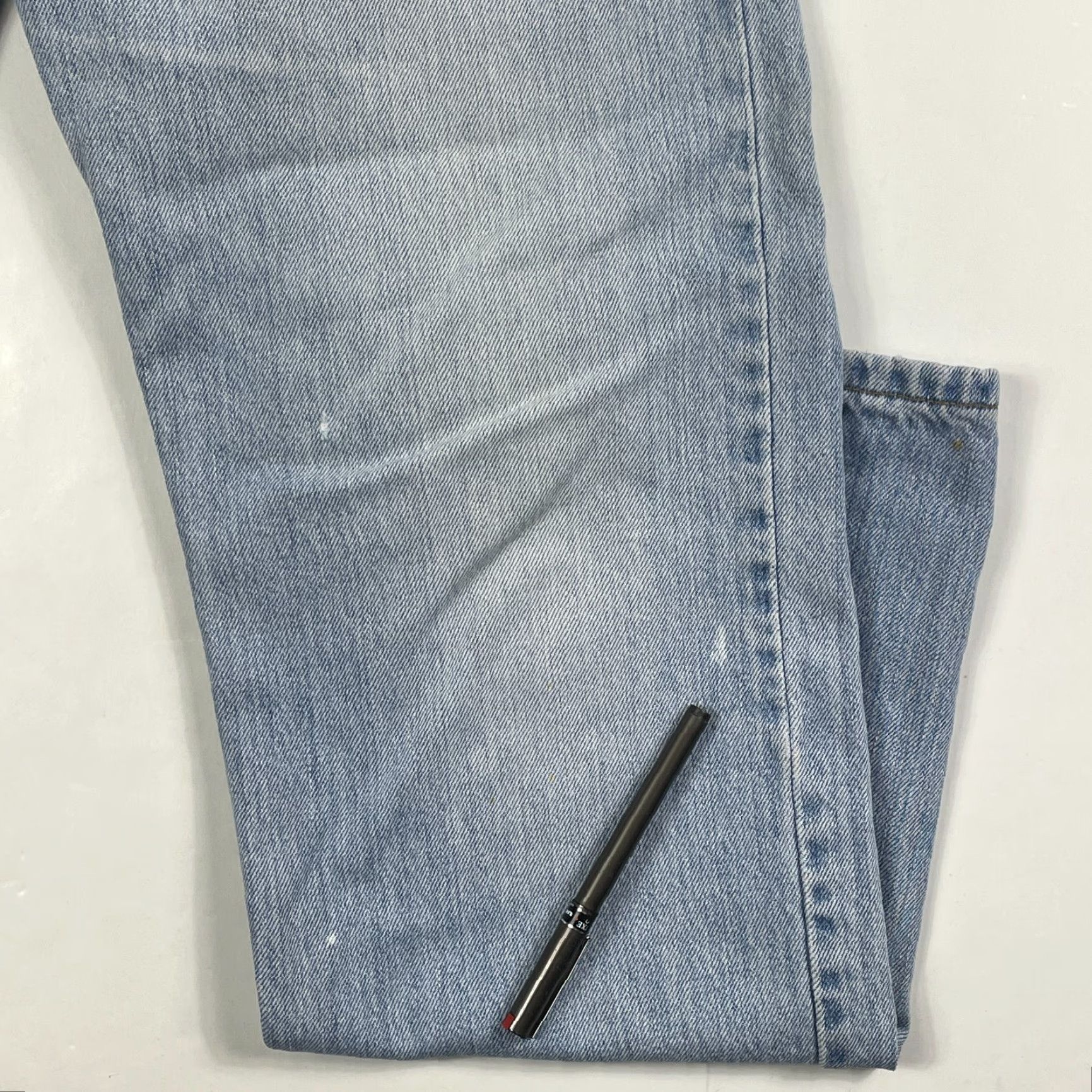 Levi's VINTAGE Levi's 505 Jeans Men's 36 x 32 Blue Straight Leg Light Wash Denim Pants Size US 36 / EU 52 - 4 Thumbnail