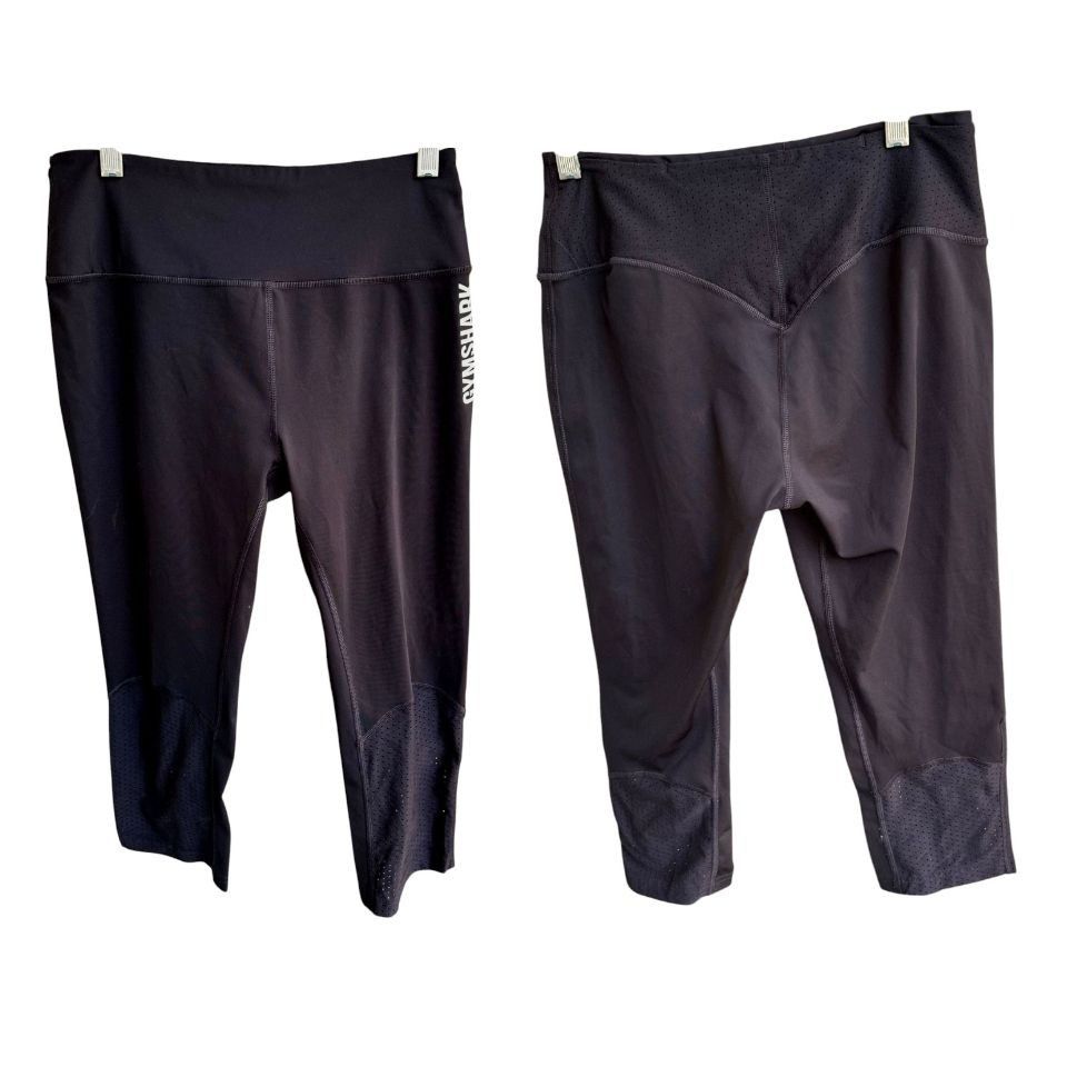 Gymshark × Vintage Gymshark Perforated Cropped Leggings Medium Black White Logo Size 27" / US 4 / IT 40 - 6 Thumbnail