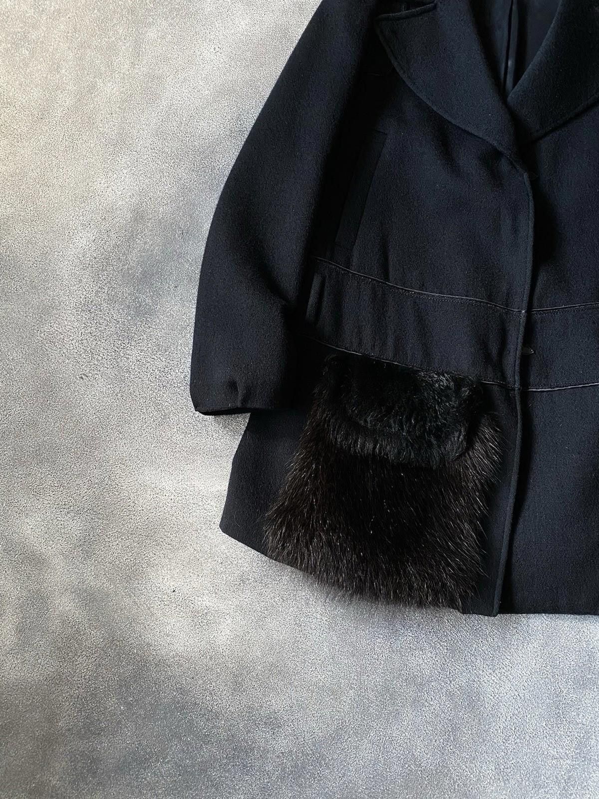 Prada FW2006 Prada Runway Fur Raccon Pocket / Wool Coat Women Size S / US 4 / IT 40 - 5 Thumbnail