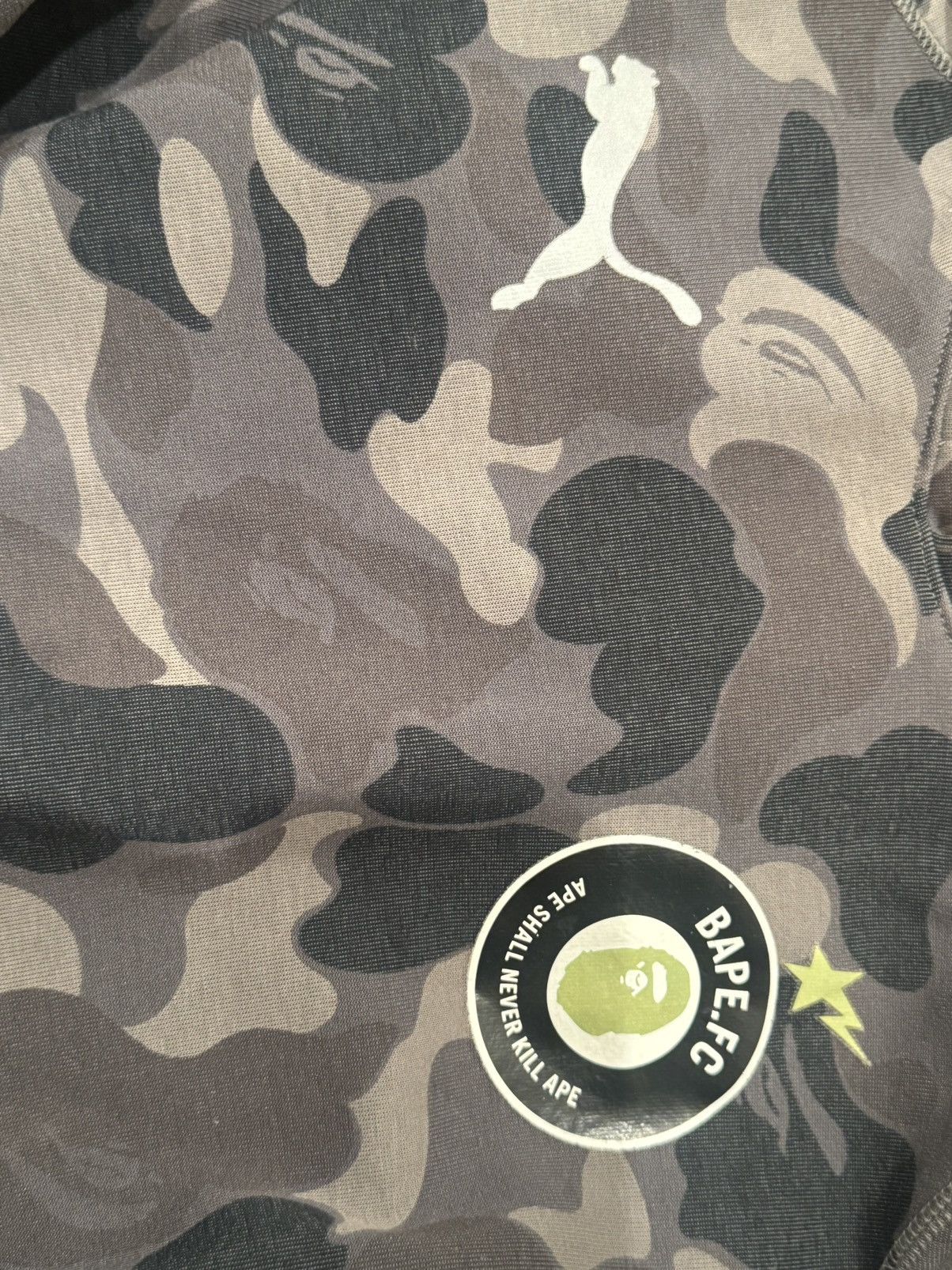 Bape × Puma BAPE x PUMA camo pullover hoodie Size US S / EU 44-46 / 1 - 7 Thumbnail