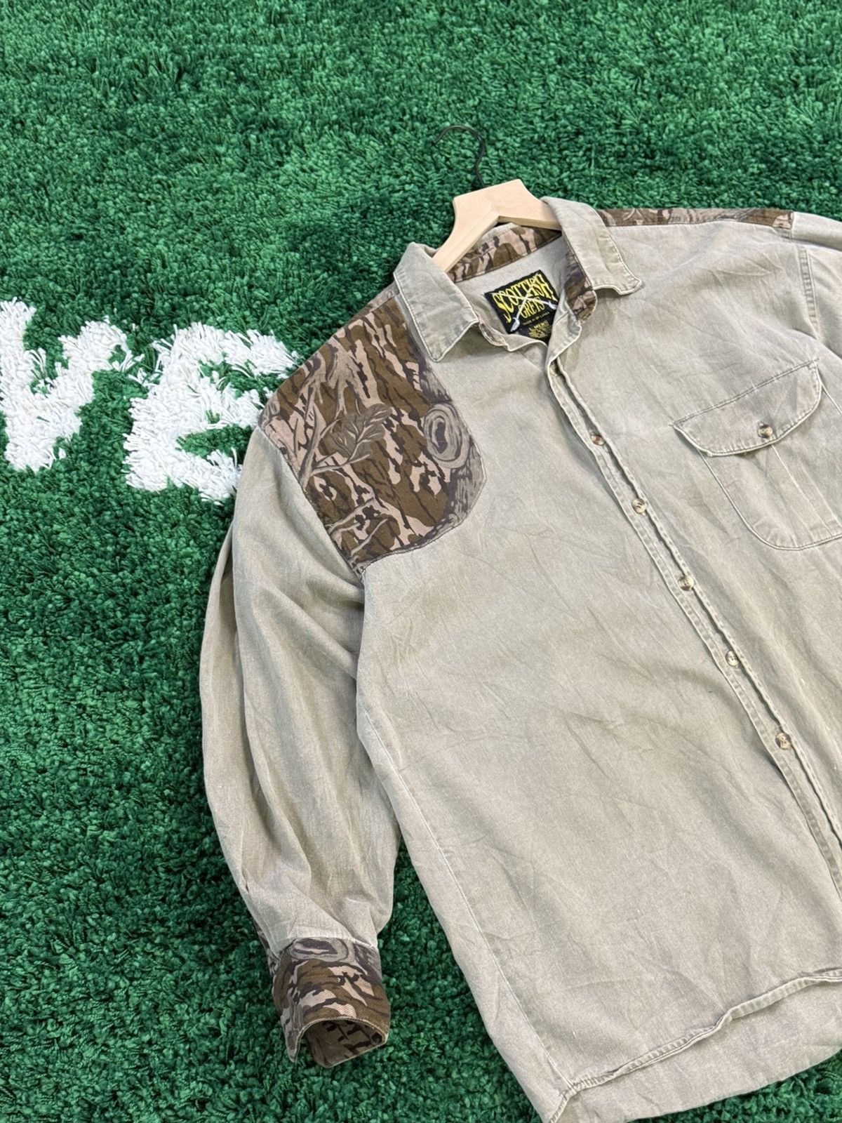 Vintage Vintage 90s Scottish Grey Camo Bark Tree Shirt Large Hunting Size US L / EU 52-54 / 3 - 3 Thumbnail