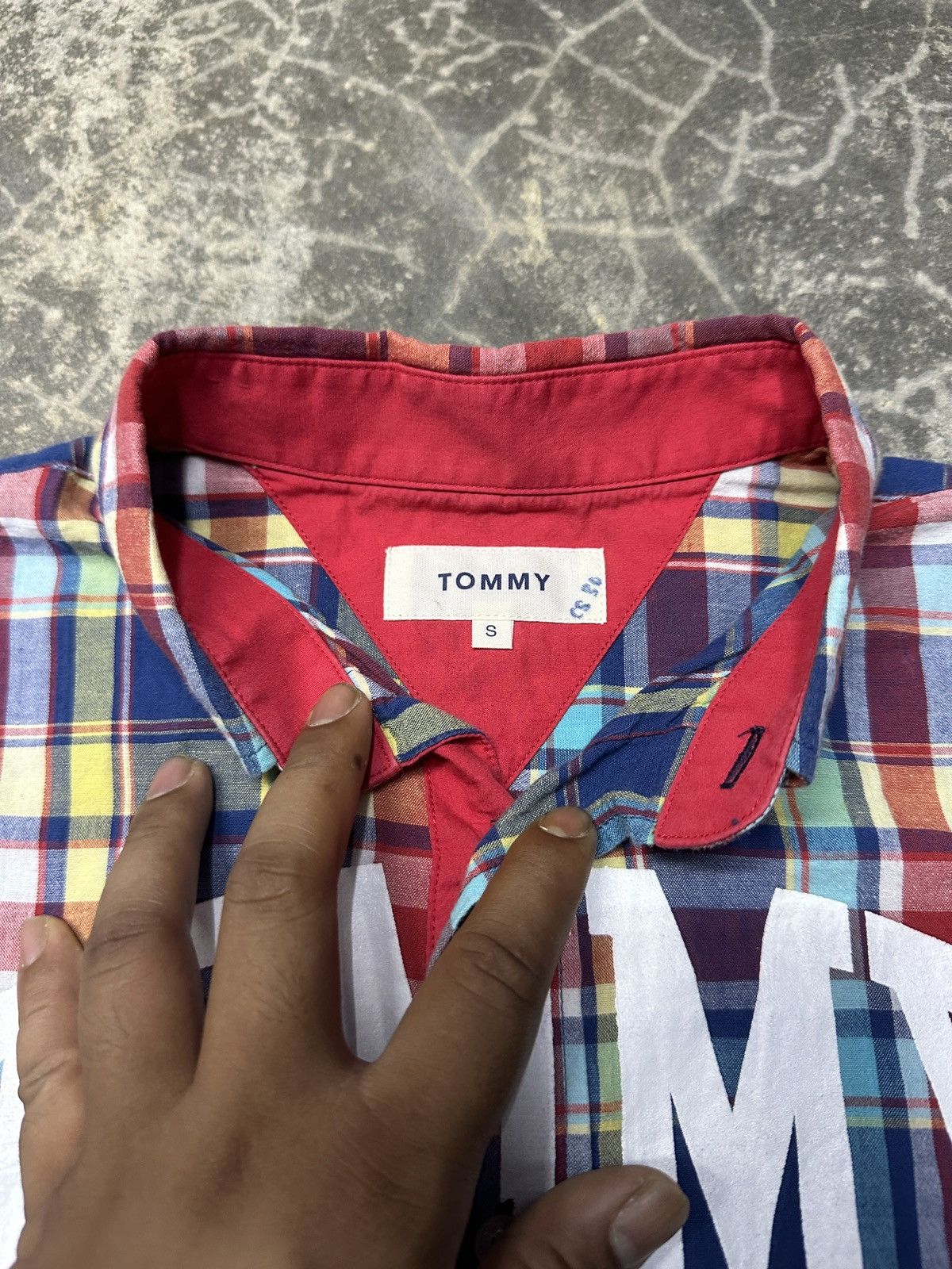 Tommy Hilfiger × Vintage Vintage Tommy multicolour shirt Size US S / EU 44-46 / 1 - 4 Thumbnail