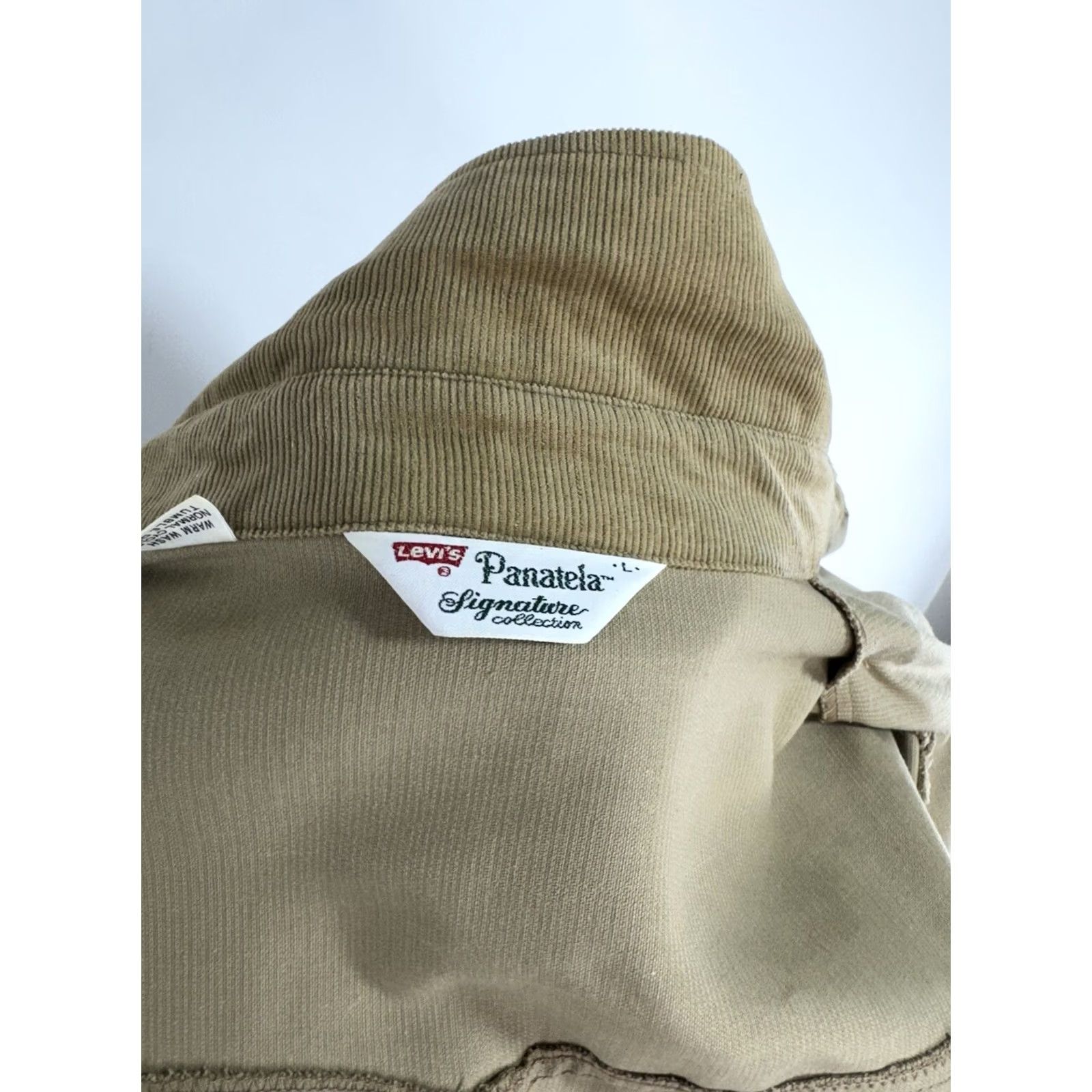Levi's VINTAGE LEVI'S Signature Corduroy SAFARI Photographer L Jacket Tan Mens Size US L / EU 52-54 / 3 - 7 Thumbnail