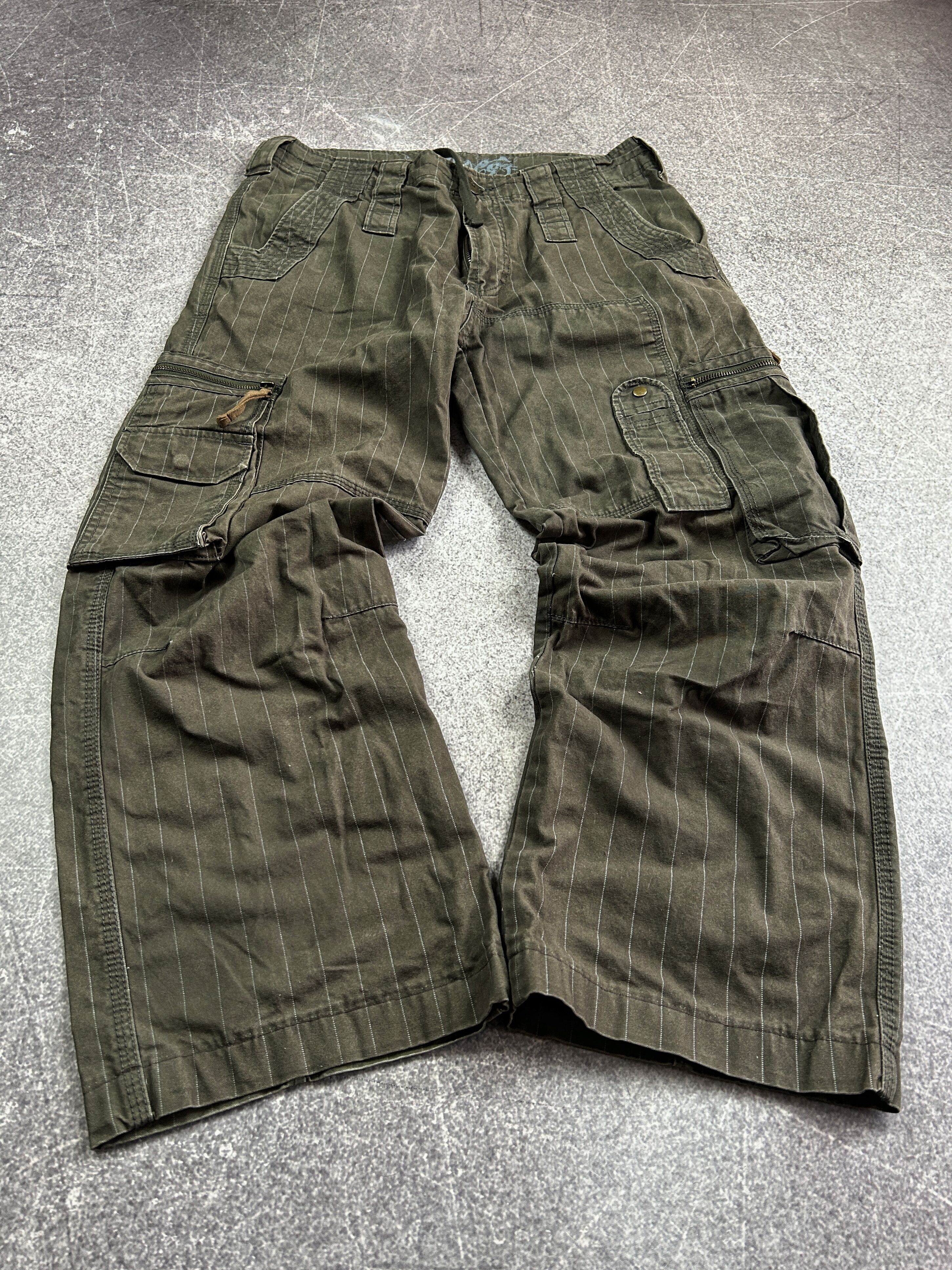 VTG Baggy Rap SK8 JNCO Balenci Style Cargo Jeans Y2K