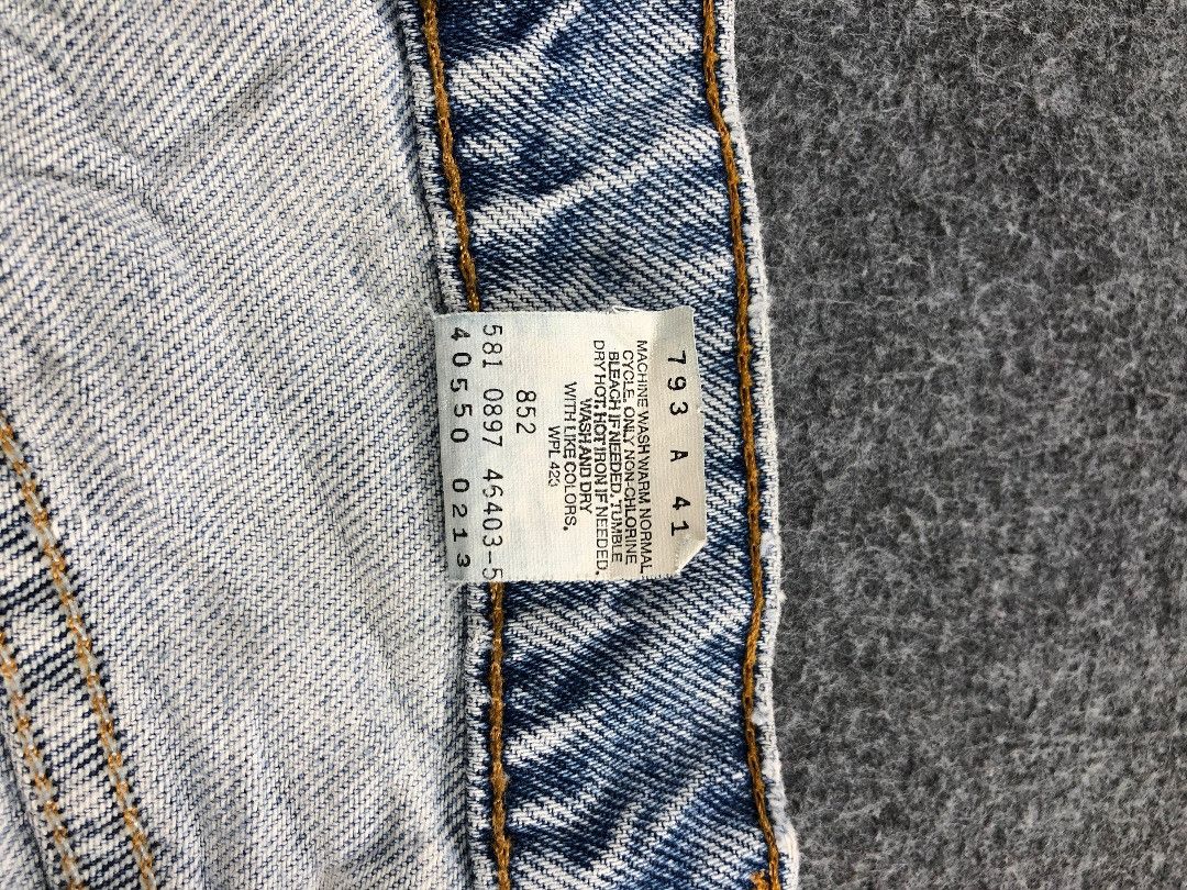 Levi's Vintage 90s Light Wash Levis 550 Orange Tab Jeans-JM662 Size US 35 - 10 Thumbnail
