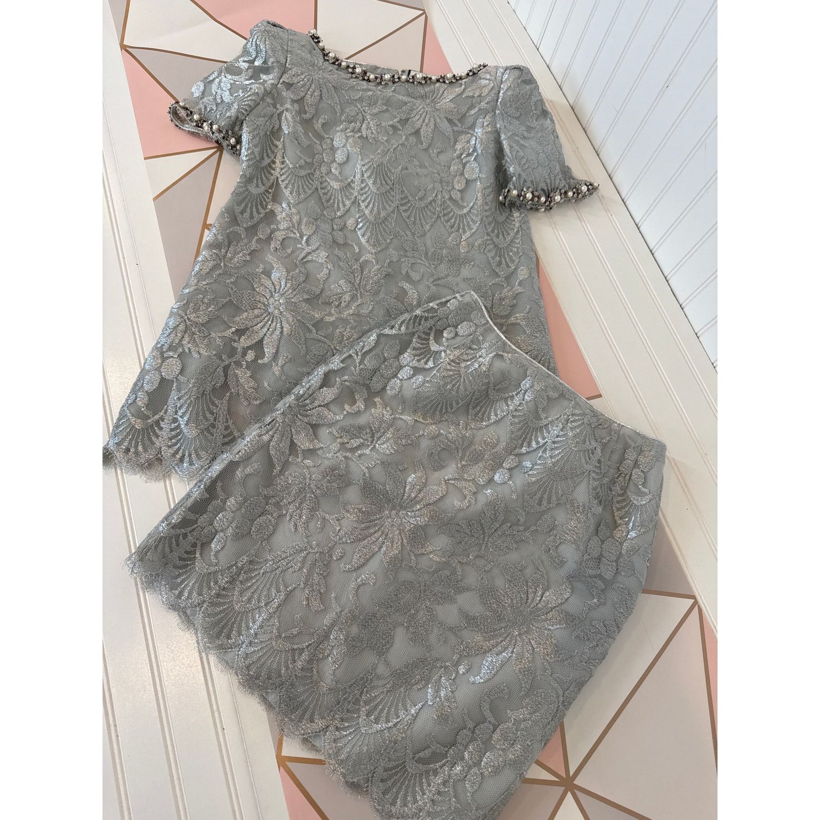 Mary McFadden Vintage Mary McFadden Metallic Thread Beaded Set Sz 6 Size 28" / US 6 / IT 42 - 1 Thumbnail