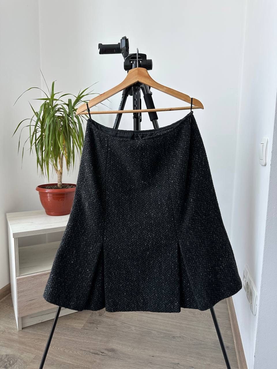 Max Mara × Vintage Vintage Max Mara Wool Rich Blend Gray Skirt Size 28" / US 6 / IT 42 - 4 Thumbnail
