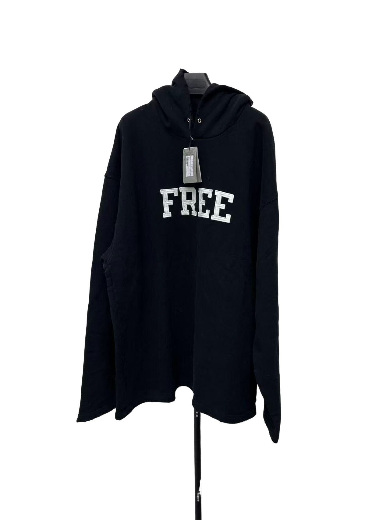 Balenciaga Balenciaga FREE Print Fleece Hoodie US M Size US M / EU 48-50 / 2 - 1 Thumbnail